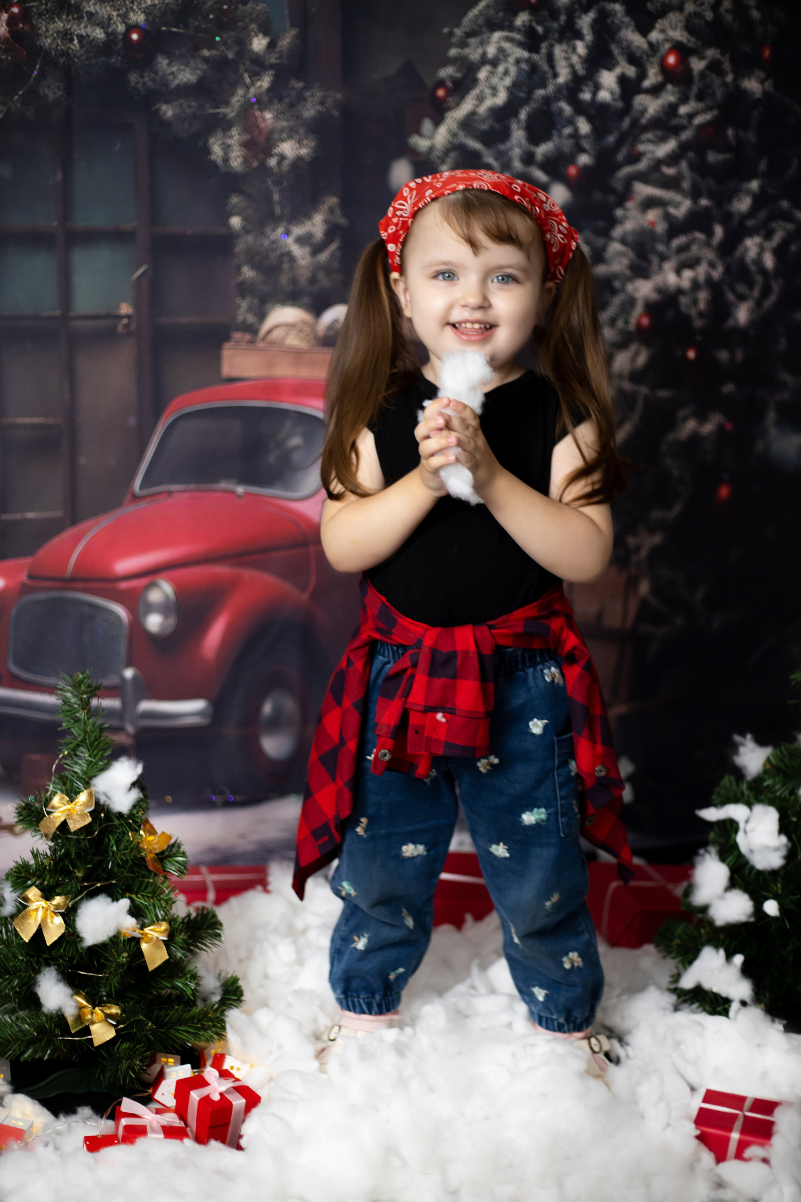 Новый год — Красная машина. Фотограф новорожденных Химки, Красногорск, Мытищи и Москва Елена Третьяк