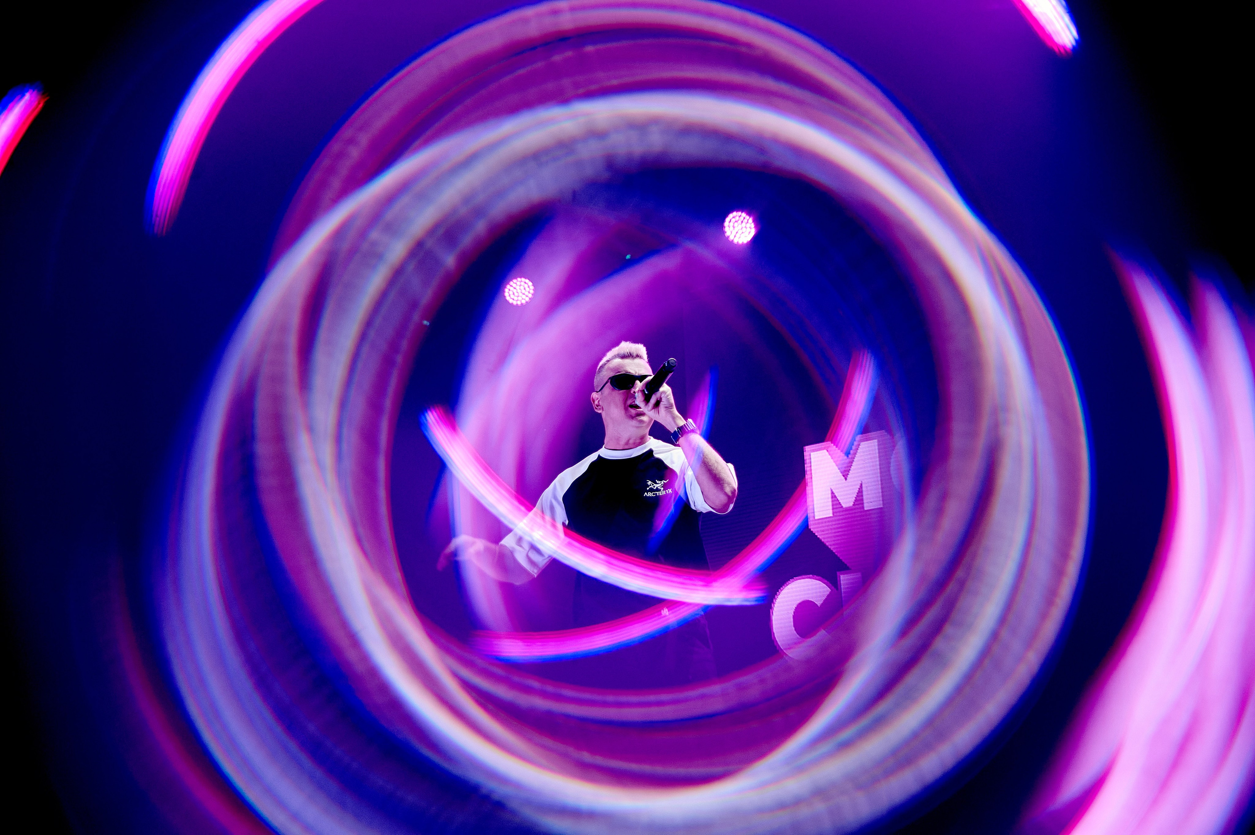 Супердискотека 90-х в Красноярске RECORD. Фотограф Москва Concerts photo / Fashion photо