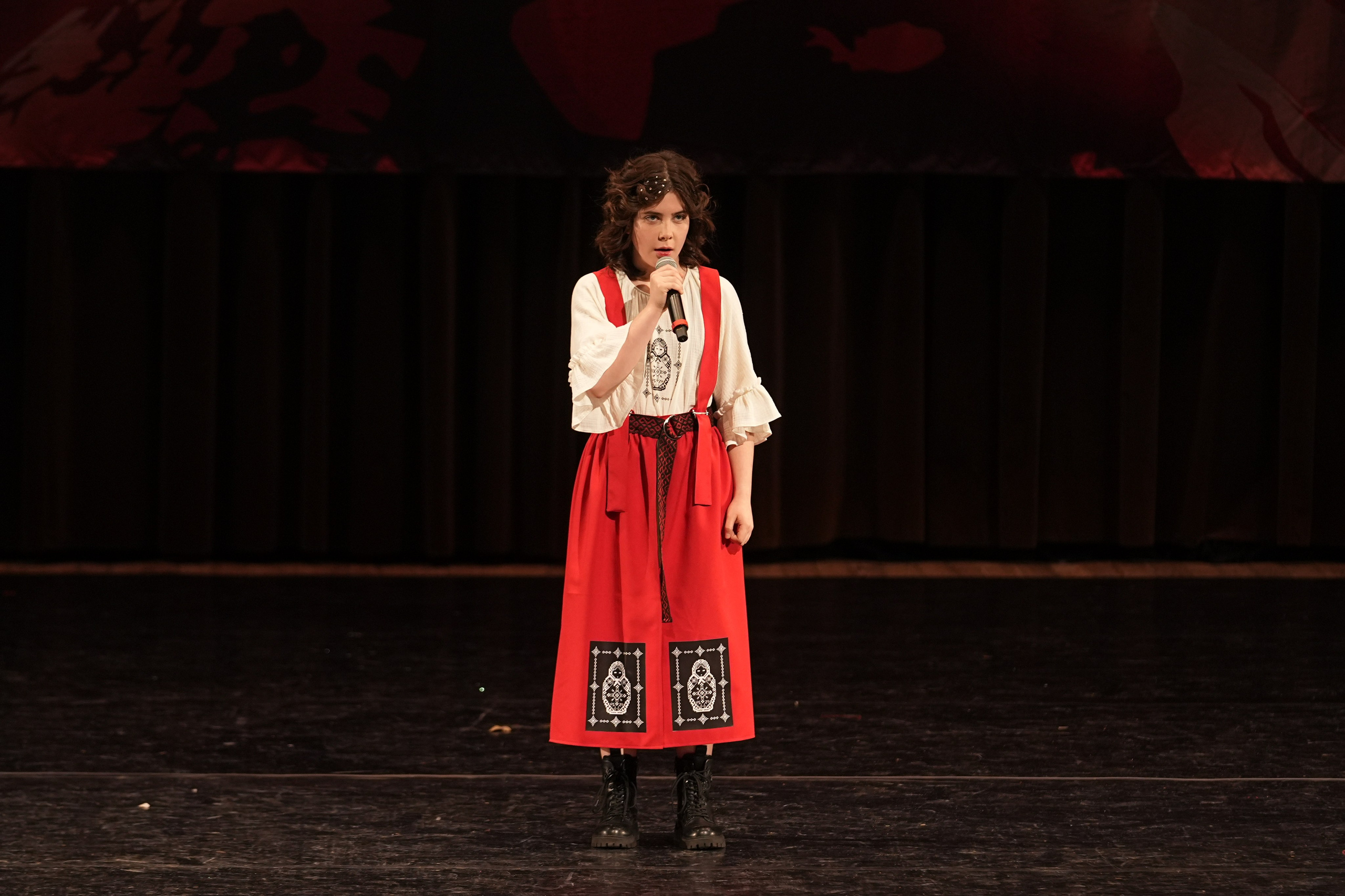 7 декабря, блок 3, г. Москва. Золотое яблочко