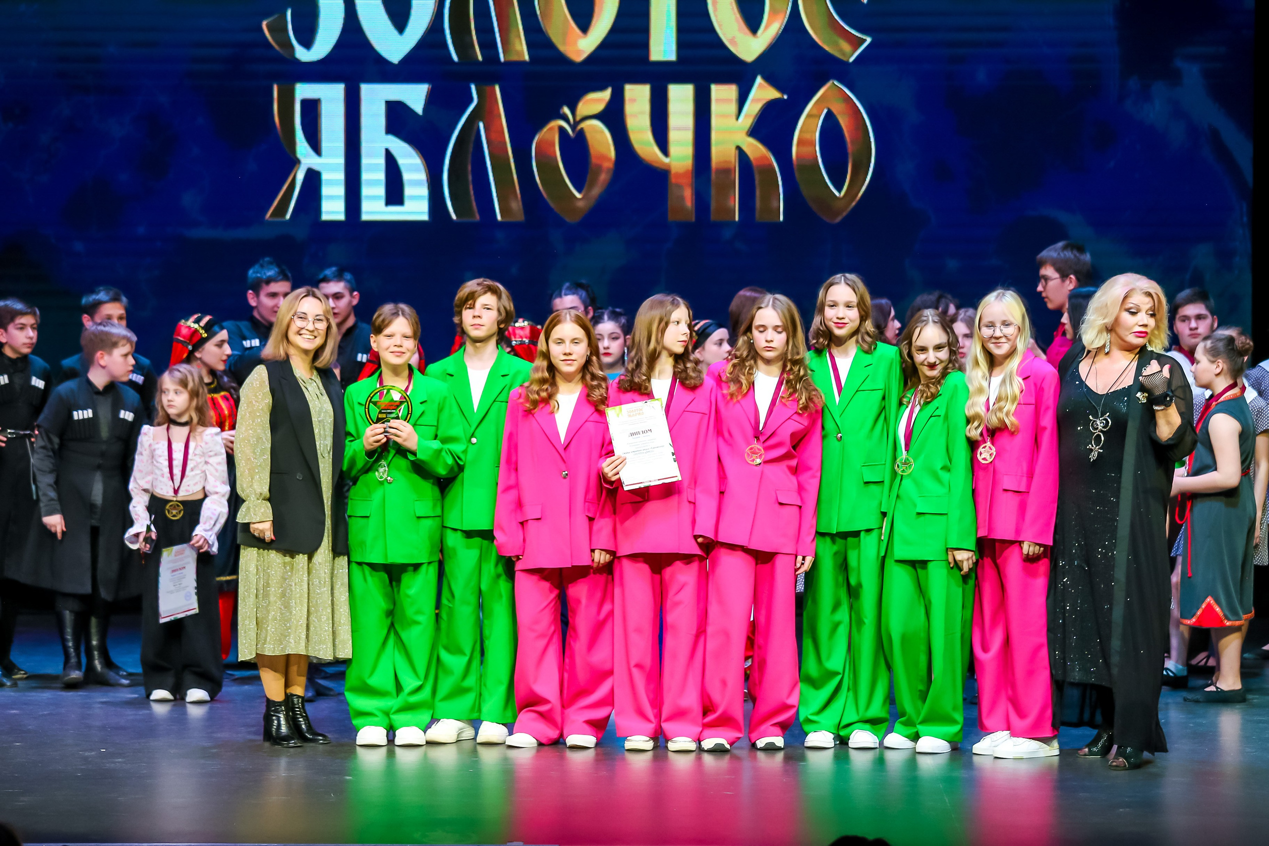 19 апреля, г. Казань. Золотое яблочко