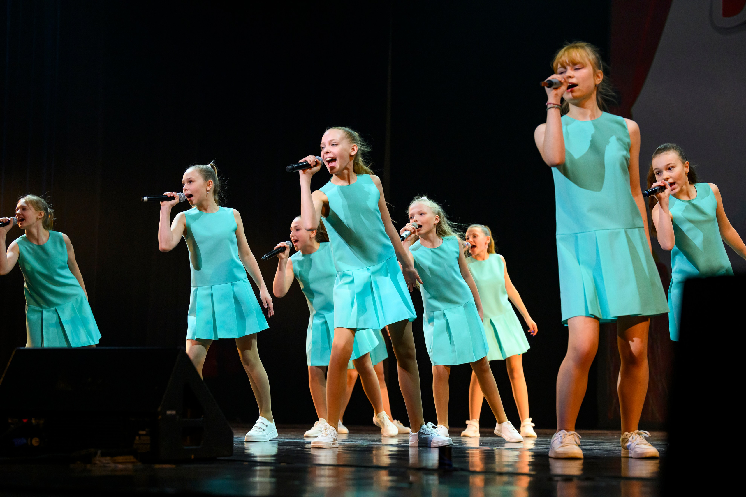 23 апреля, часть 1, БКЗ Октябрьский, г. Санкт-Петербург. Золотое яблочко