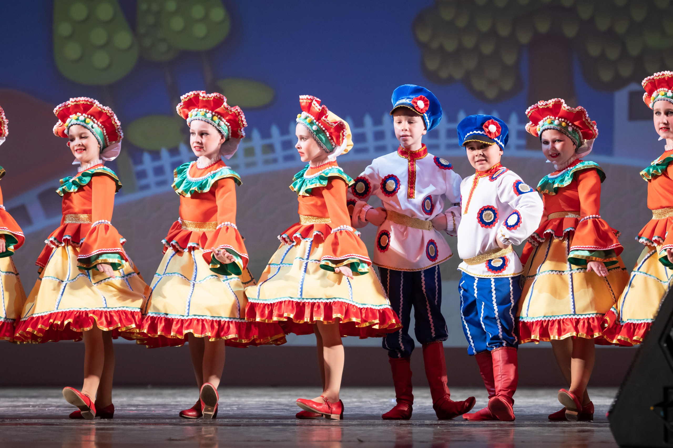 15 сентября, концерт БКЗ. Золотое яблочко