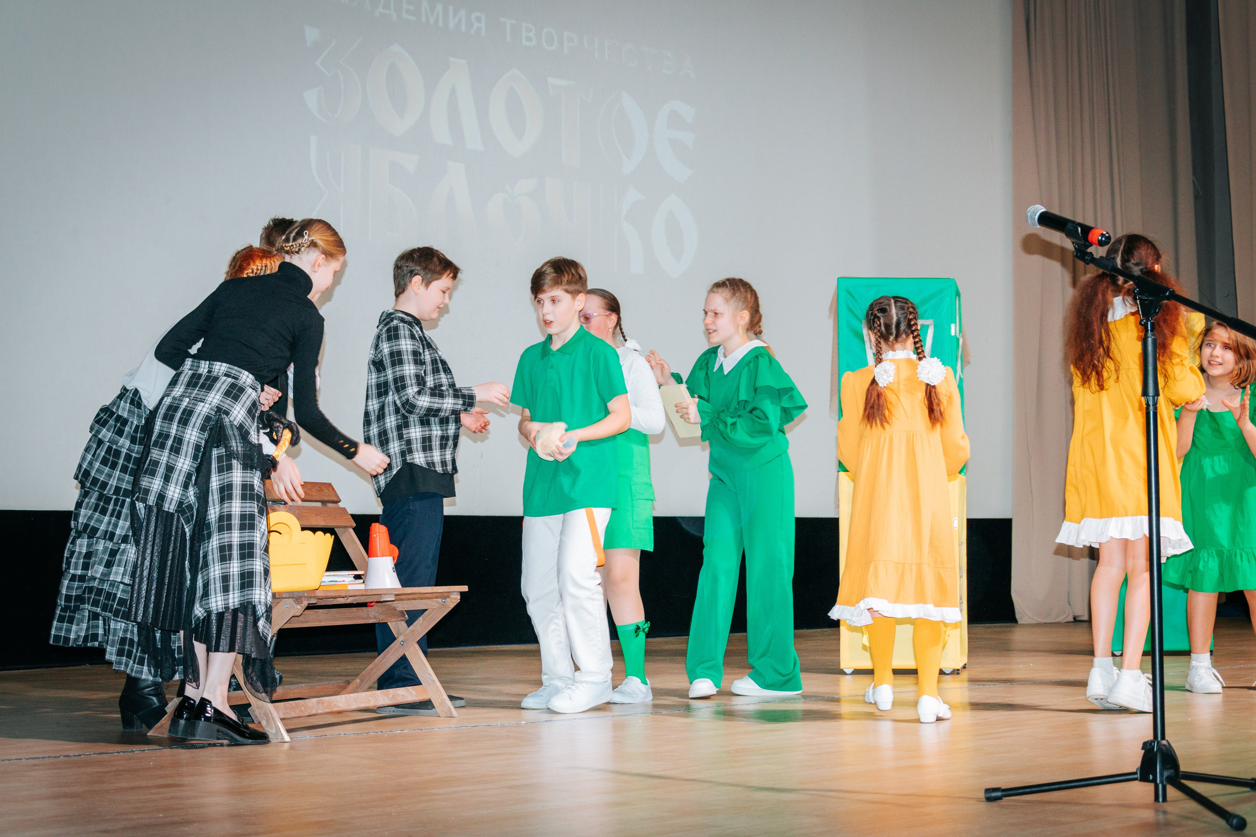 16 марта, г. Суздаль. Золотое яблочко