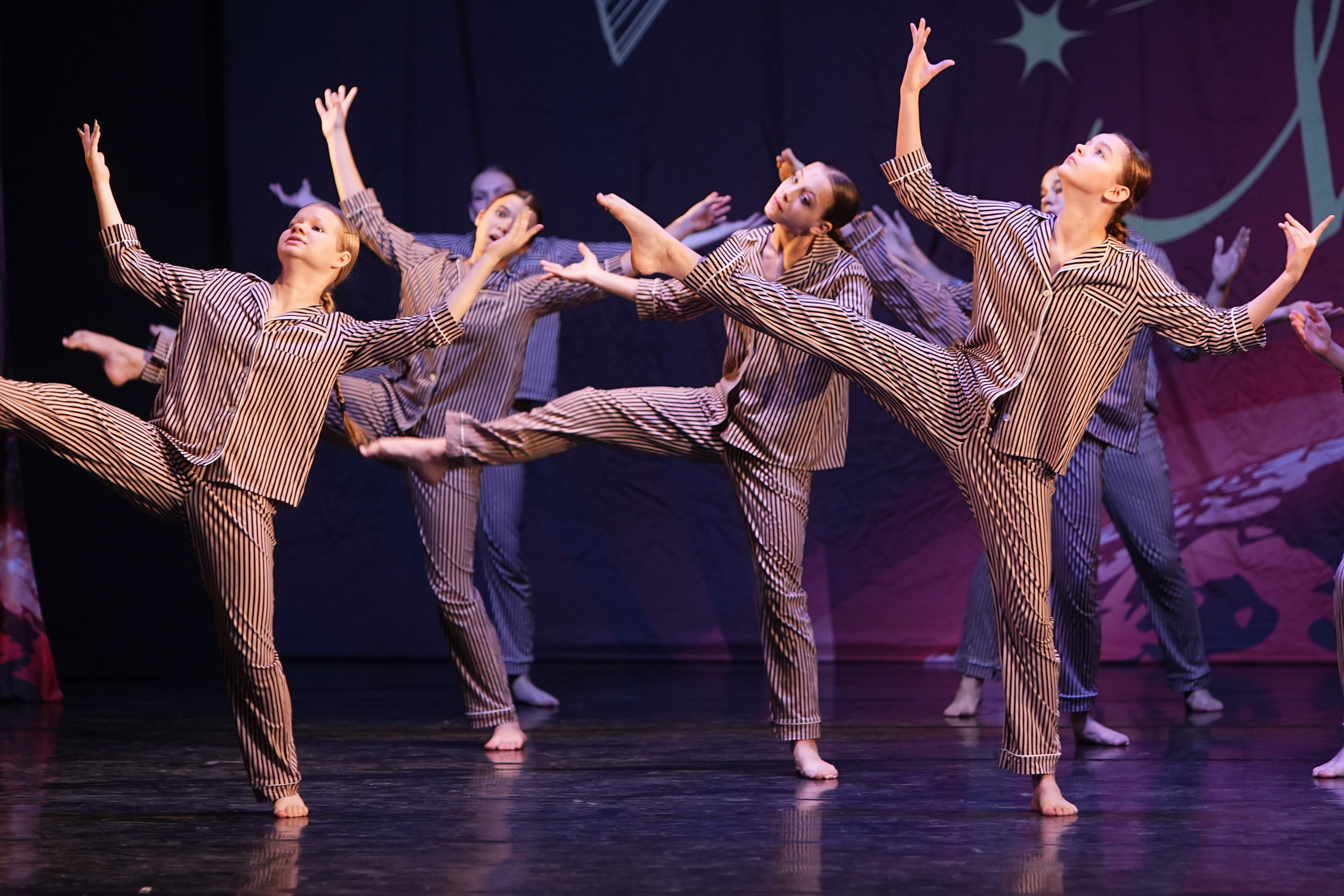 2 ноября, блок 1, г. Великий Новгород. Золотое яблочко