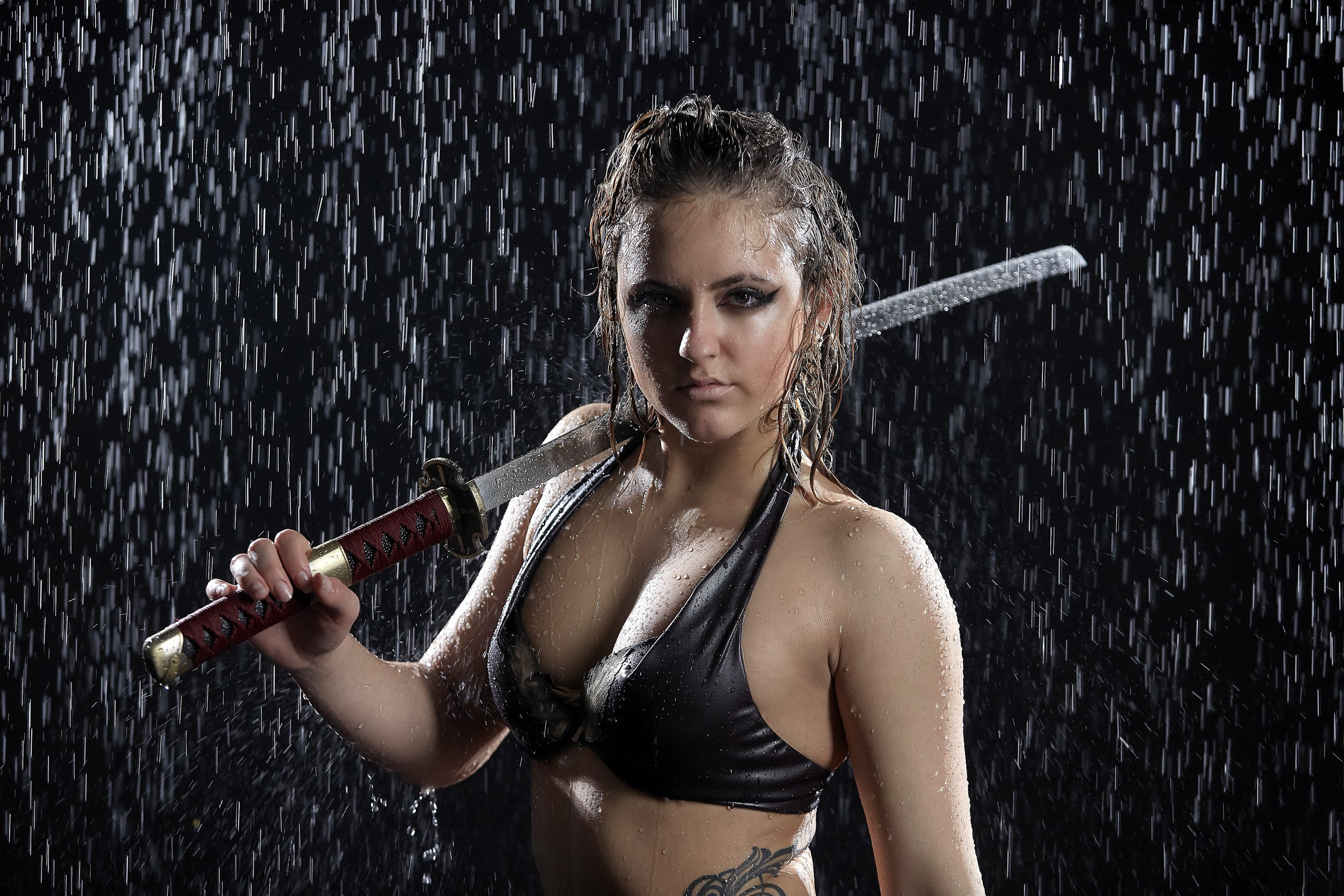 Аква-фотосессия с катаной Фотограф Михаил Семенов г. Ярославль