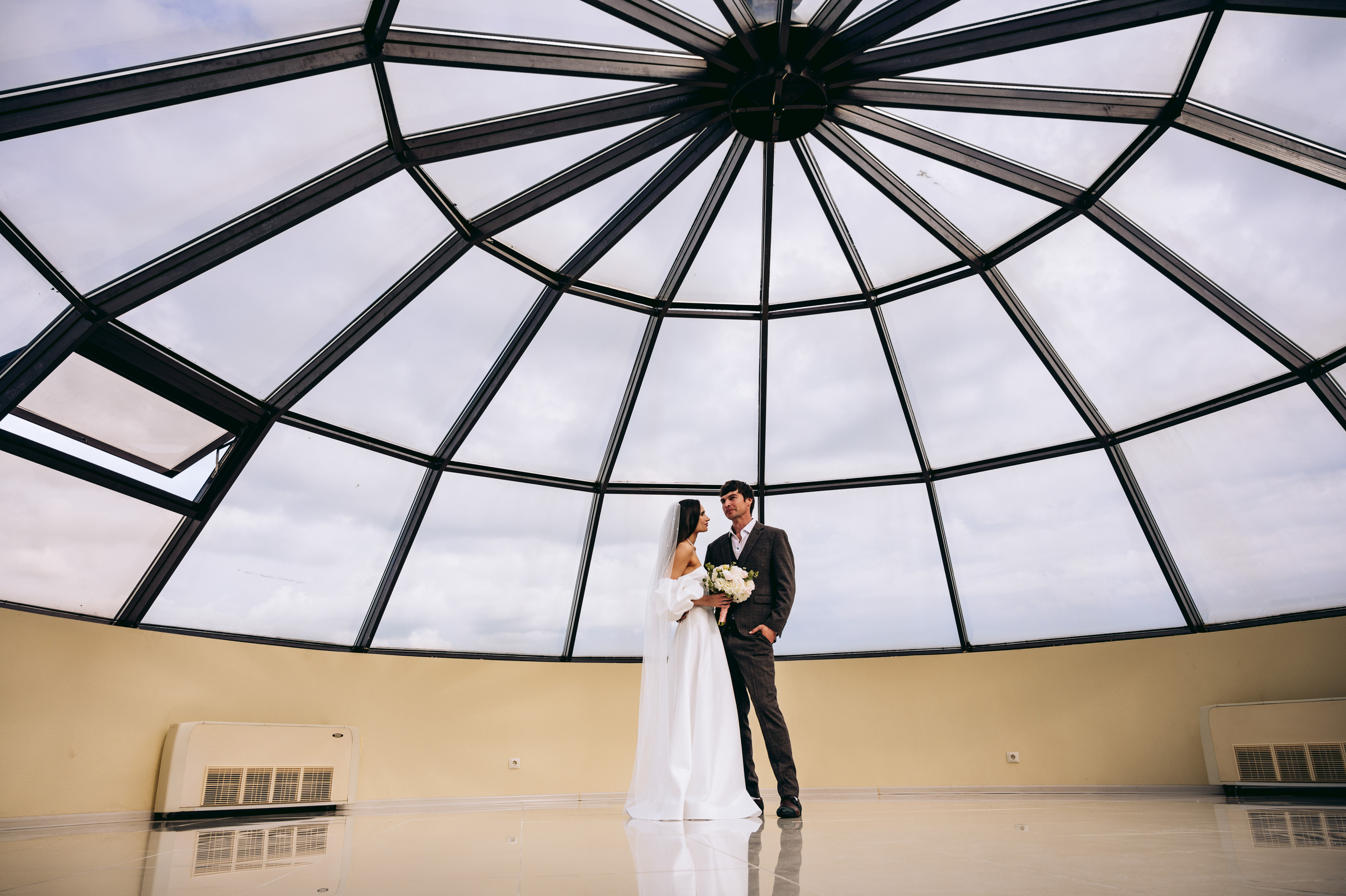 Свадьба в отеле Royal Hotel Riz. Свадебный фотограф и видеограф в городе Армавир Katerina Arts