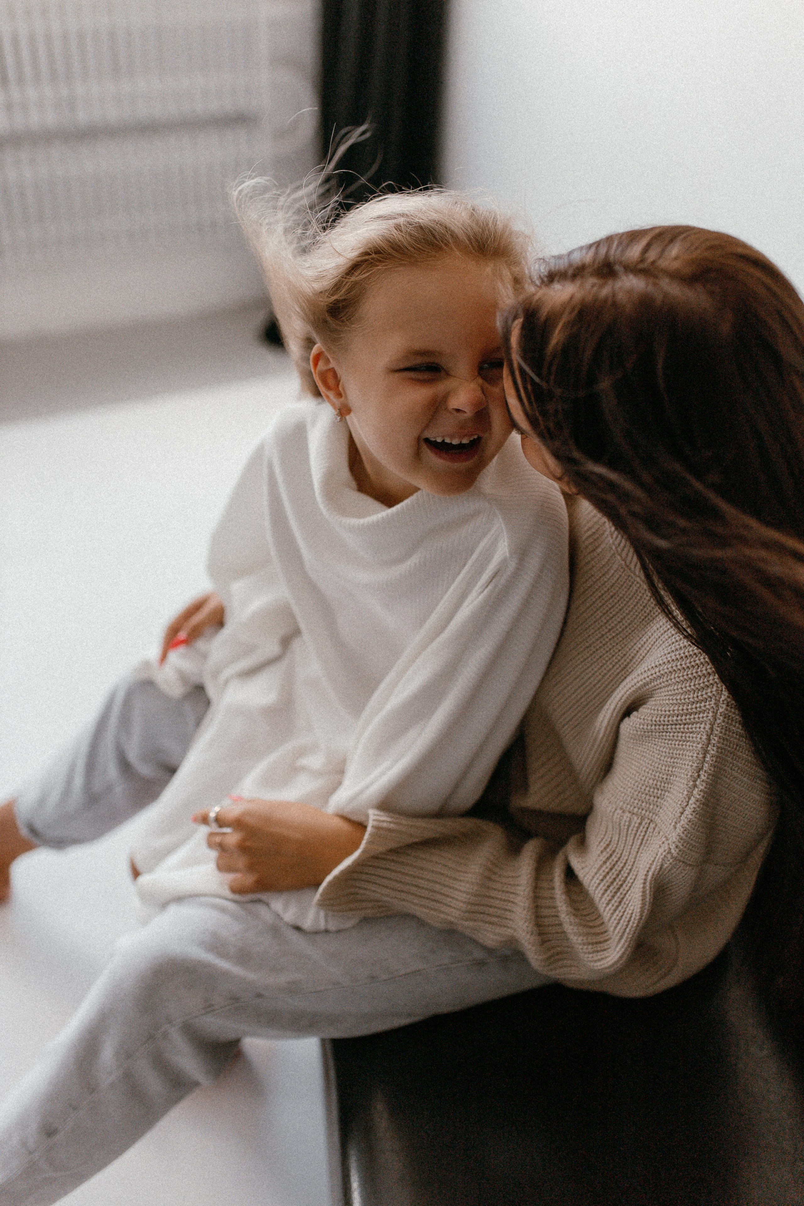 Есения и мама. Семейный фотограф Губкин/Старый Оскол