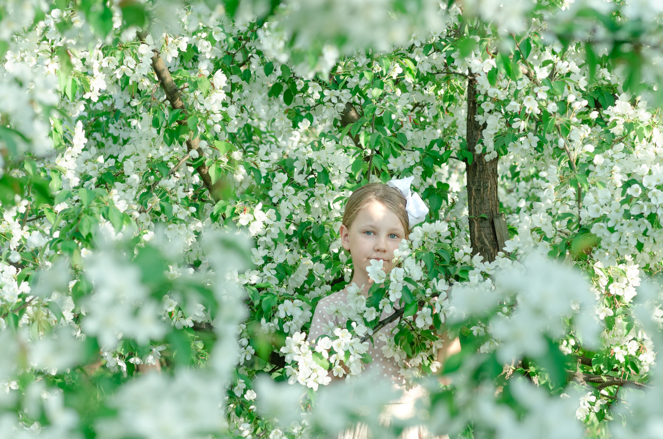 Лада в яблоках. Григорий Карпов, портретный фотограф в городе Перми