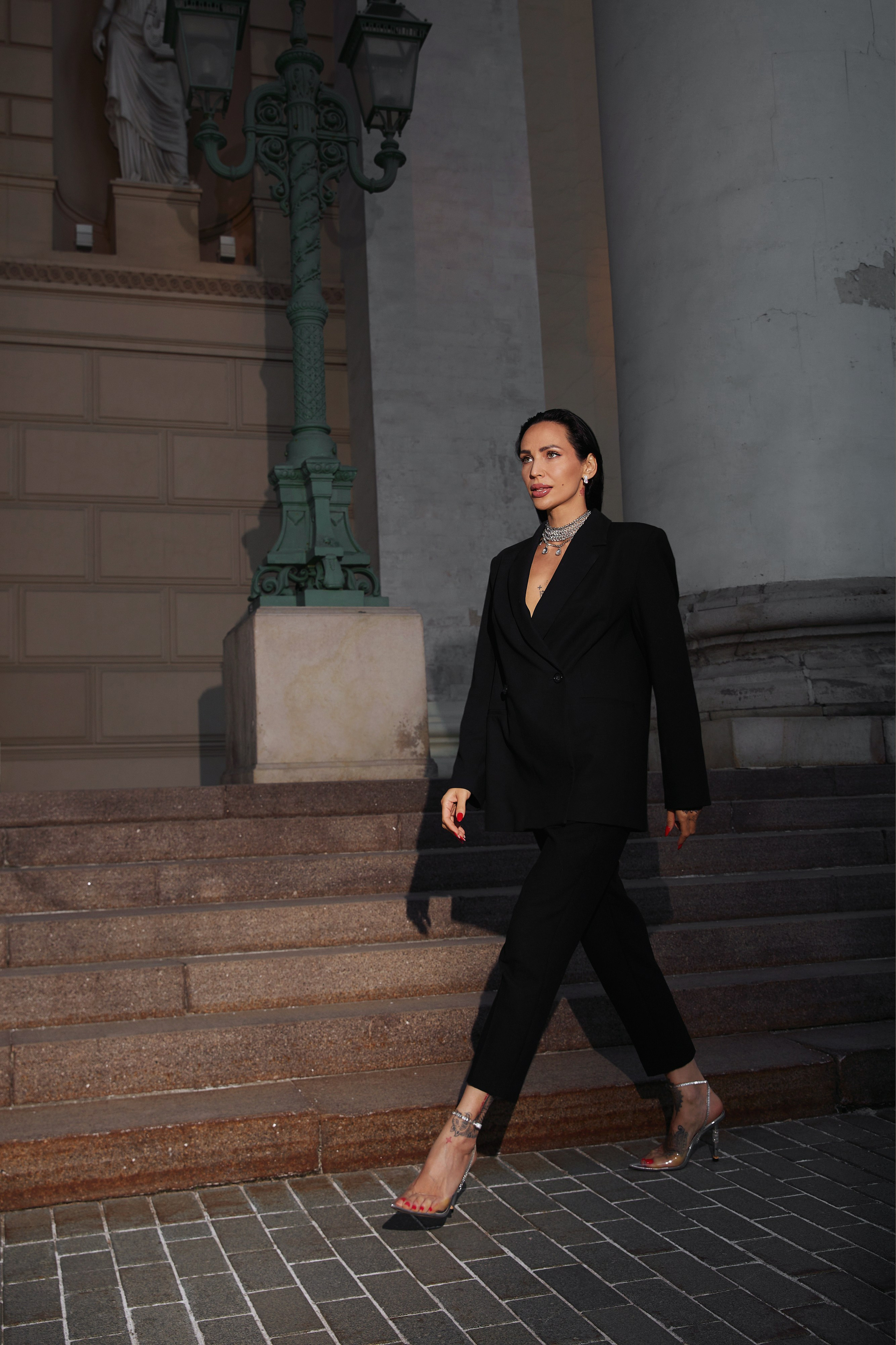 STREET. Фотограф Оля Мороз Москва портретный фотограф нейрофотосессия