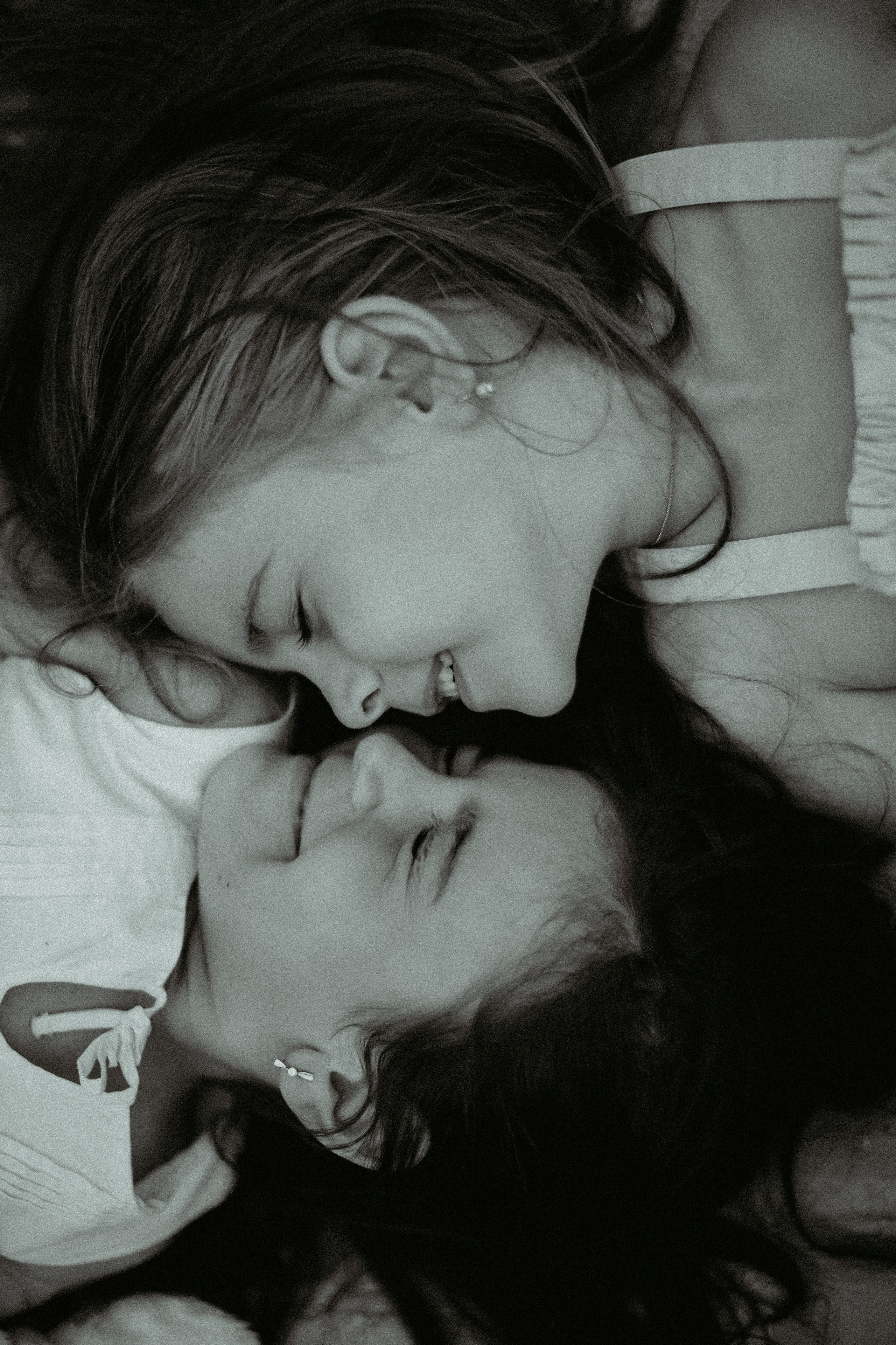 Летняя фотосессия в Ростовском парке. Аделина и Дарина. Omar Shapiev