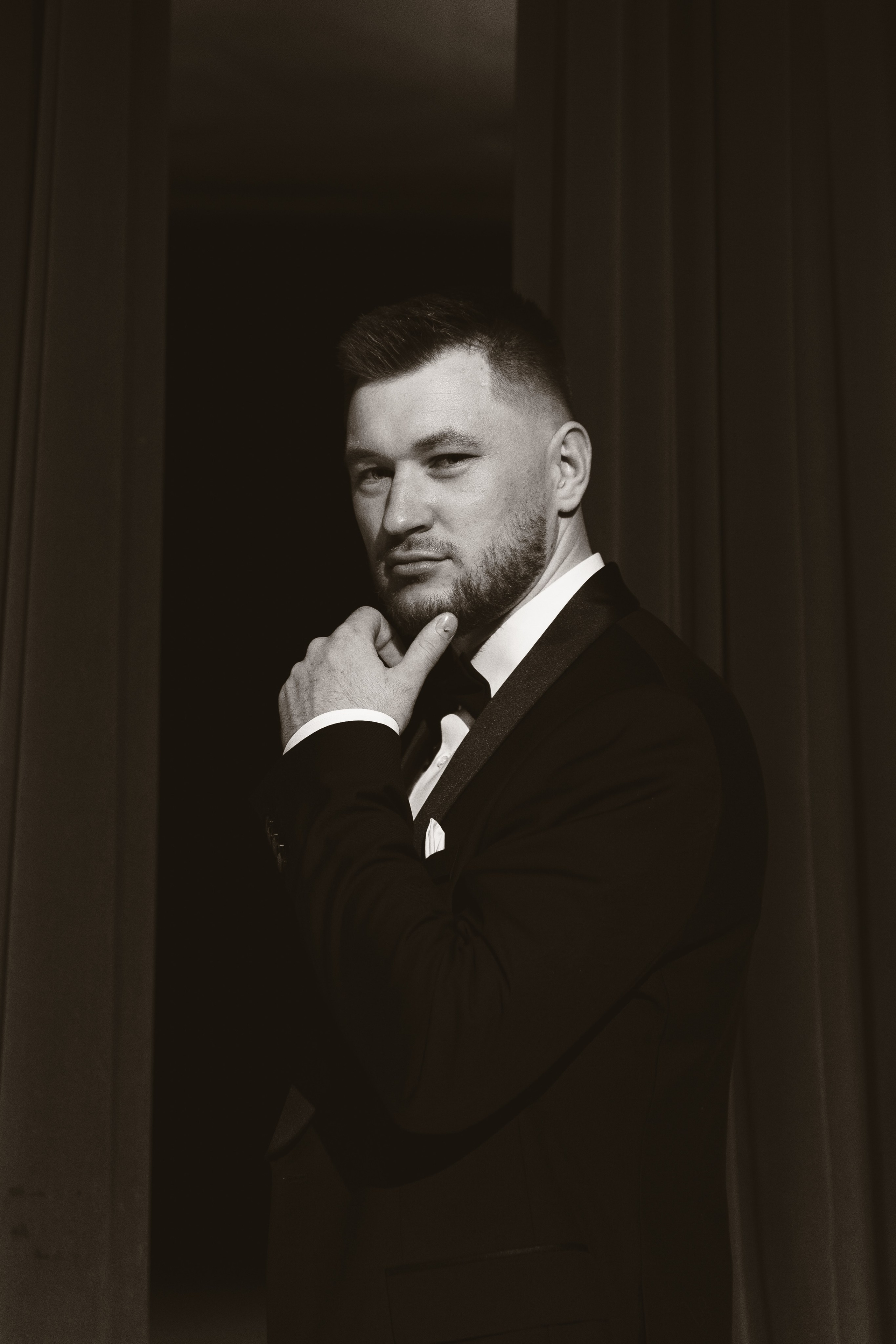 Влюбленные взгляды. Свадебный фотограф Кемерово Томск Новосибирск