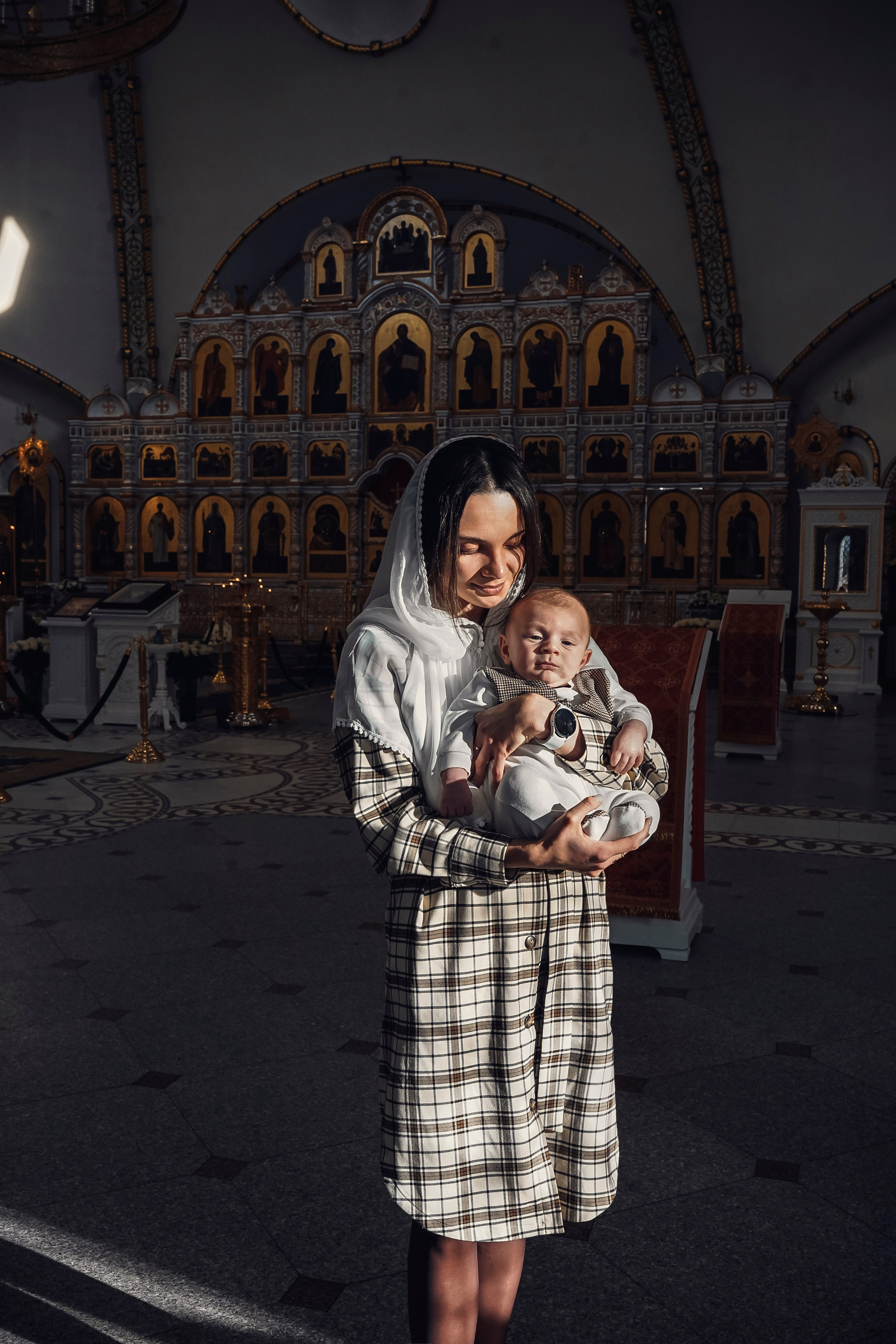 Крещение Иосифа. Патриаршее Подворье. Семейный фотограф и фотограф на таинства в Москве Юлия Калайджян