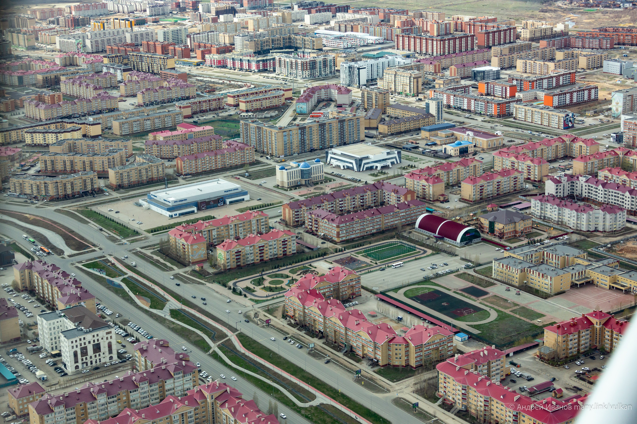 Перелёт на Байконур в 2026 г на самолётах АОН. Фотоальбом показывающий увлекательный мир авиации и мир медведей Андрея Иванова