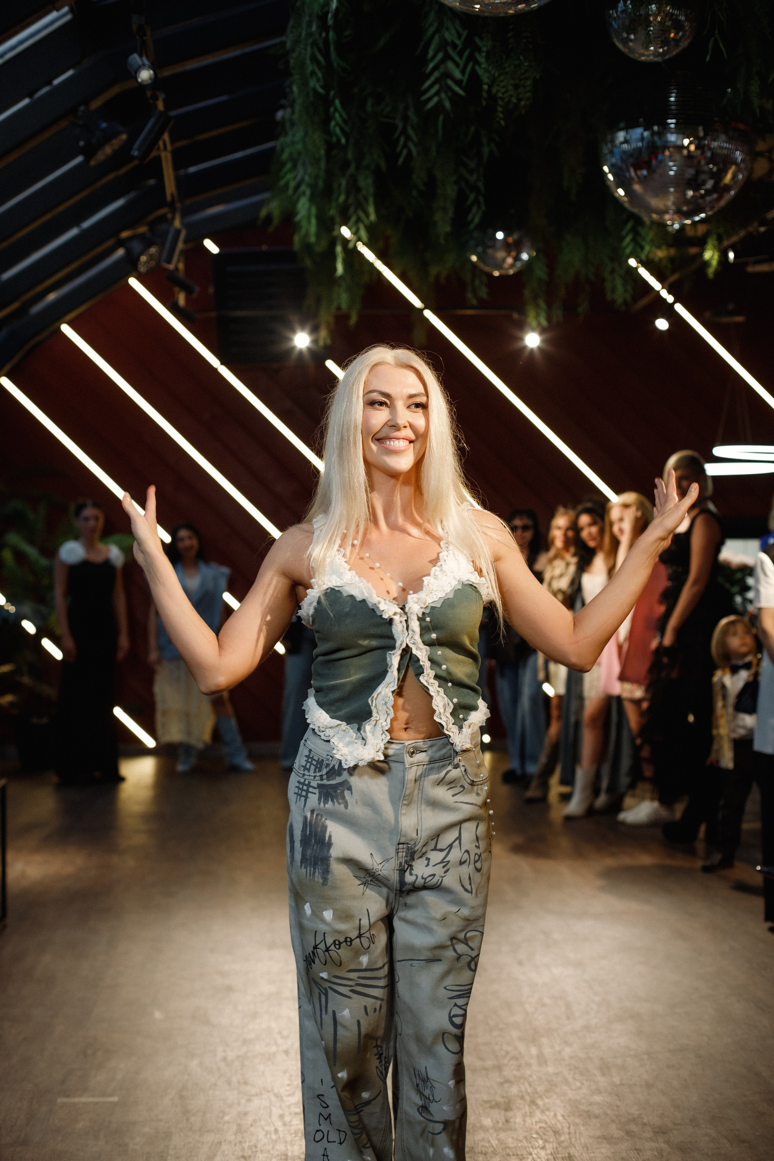 QUEEN KHV [12 ЛЕТ]. СВОИ. ФОТООТЧЕТЫ-СОБЫТИЯ-МЕСТА