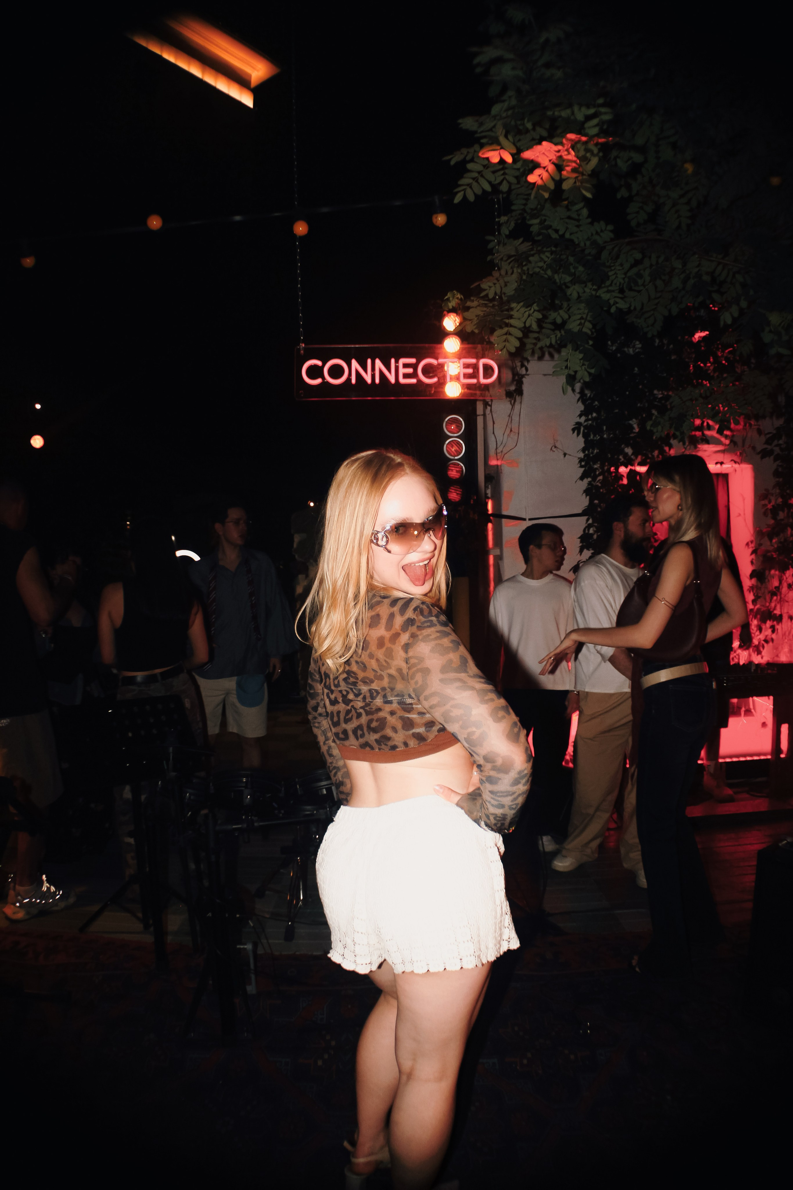 Connected sessions #2 ph by @rusagee / at YAUZA. TENZO | Creative Producer / Art Director