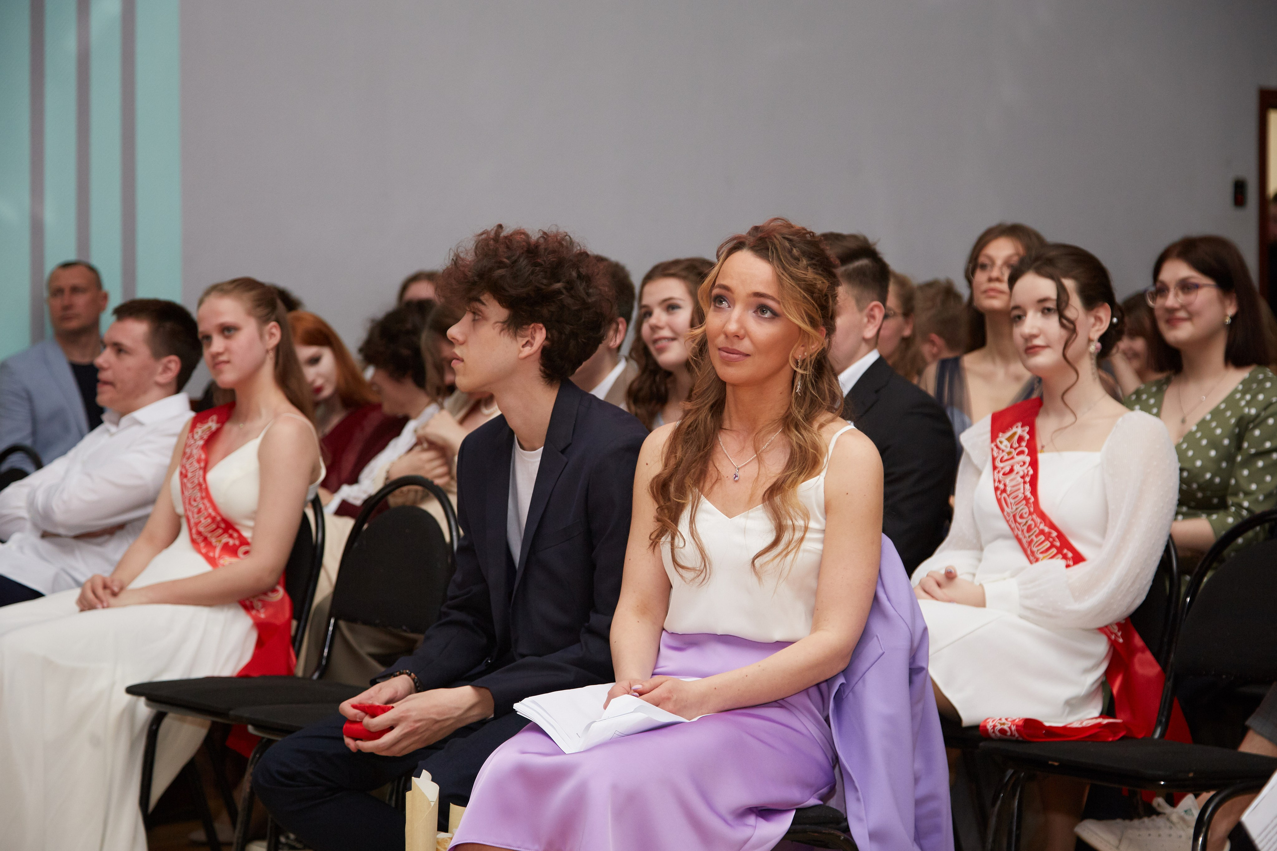 Последний звонок. Фотограф Савченко Люба. Москва