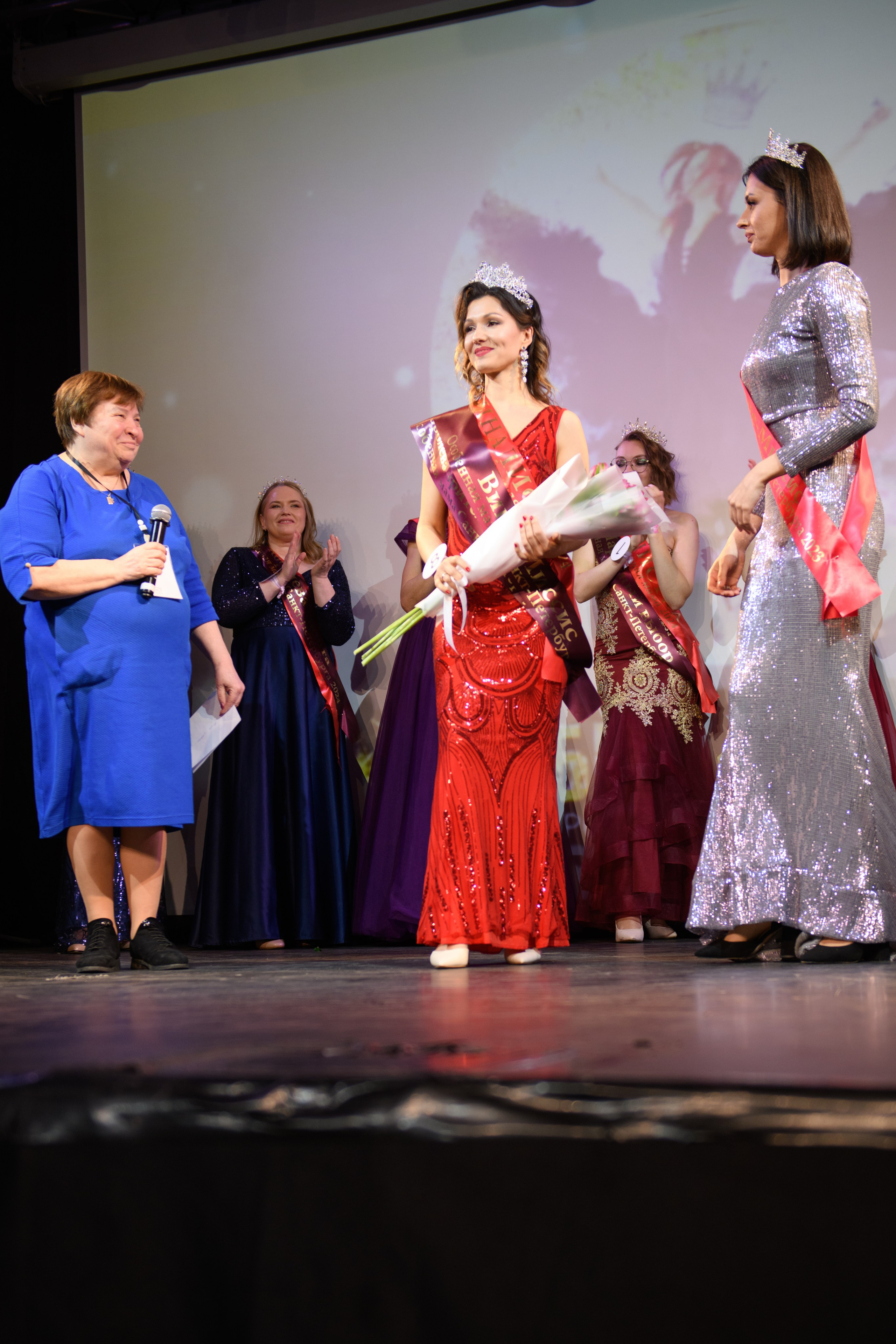 Финал конкурса красоты и материнства «Особенная мама». Организация и проведение фотосъемок в Санкт-Петербурге. Фотограф Смирягин Илья