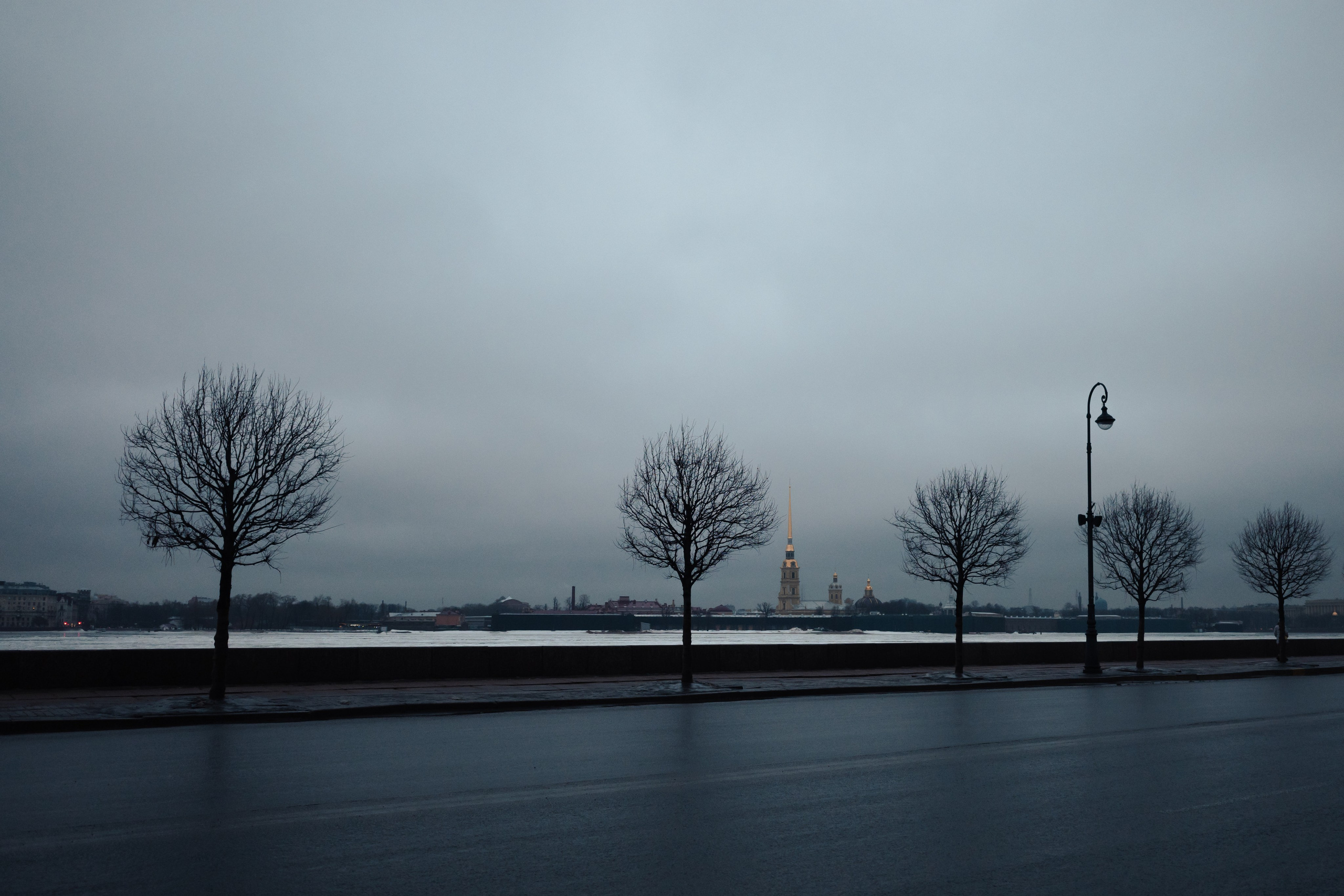 Питер. Портретный и уличный фотограф в Москве Таня Корнеева