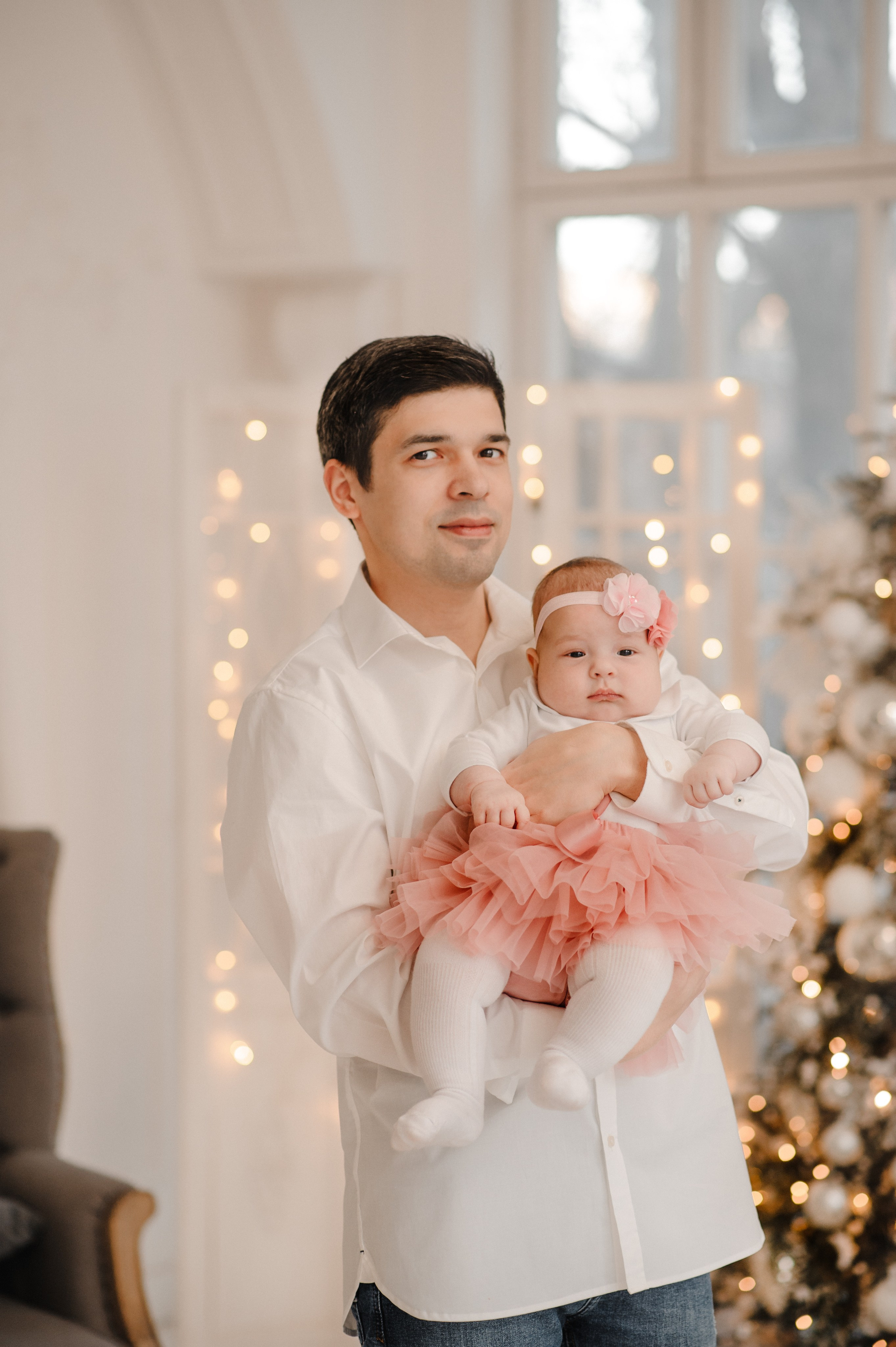 Новогодняя фотосессия в студии. Дмитрий Черяник свадебный и семейный фотограф