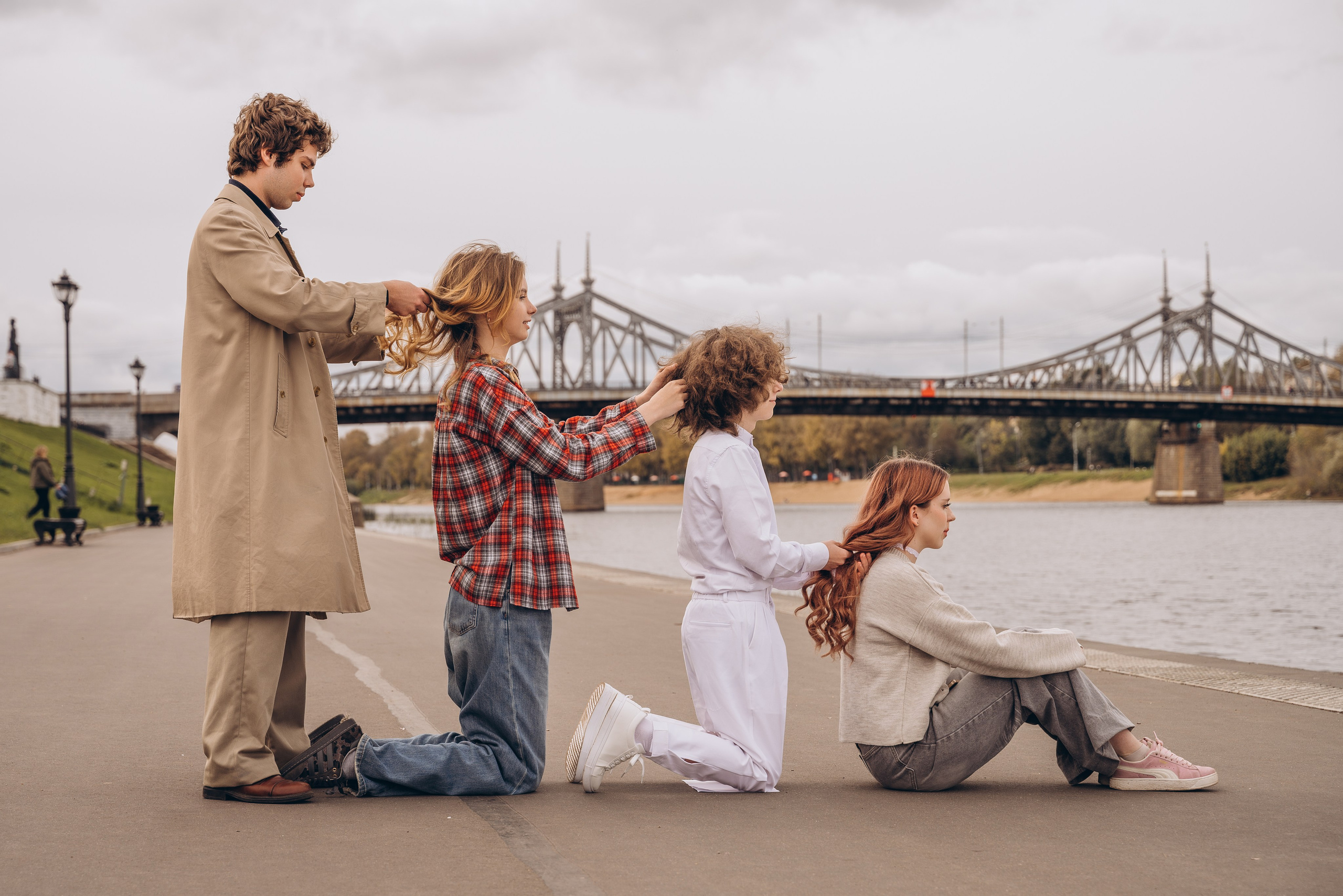 Осенняя 11 класс. МАРГАРИТА КУДРЯШОВА СВАДЕБНЫЙ И СЕМЕЙНЫЙ ФОТОГРАФ ТВЕРЬ МОСКВА