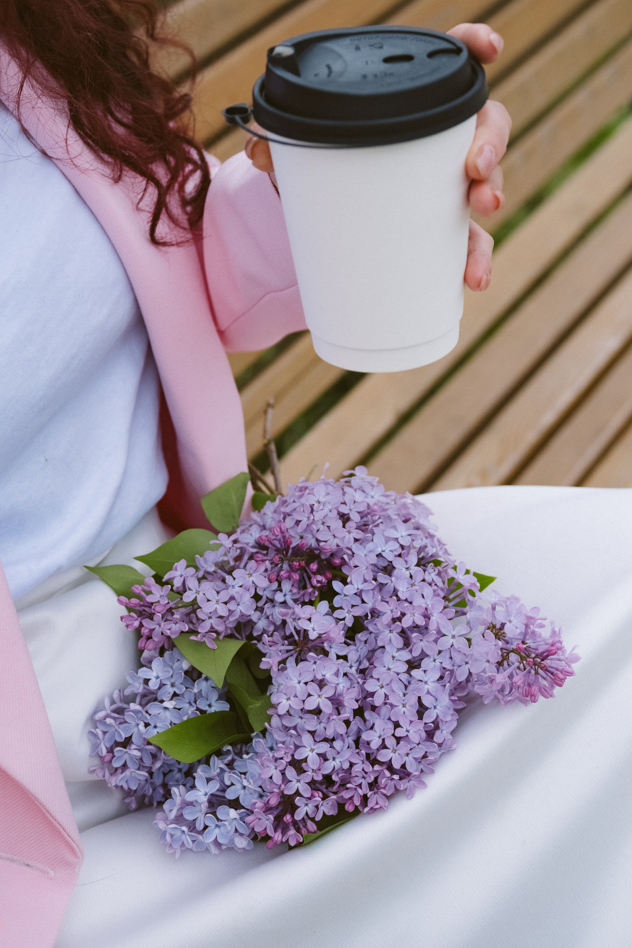 Фото-прогулка в цветущей сирени. Я Света, портретный и семейный фотограф в г. Анапа