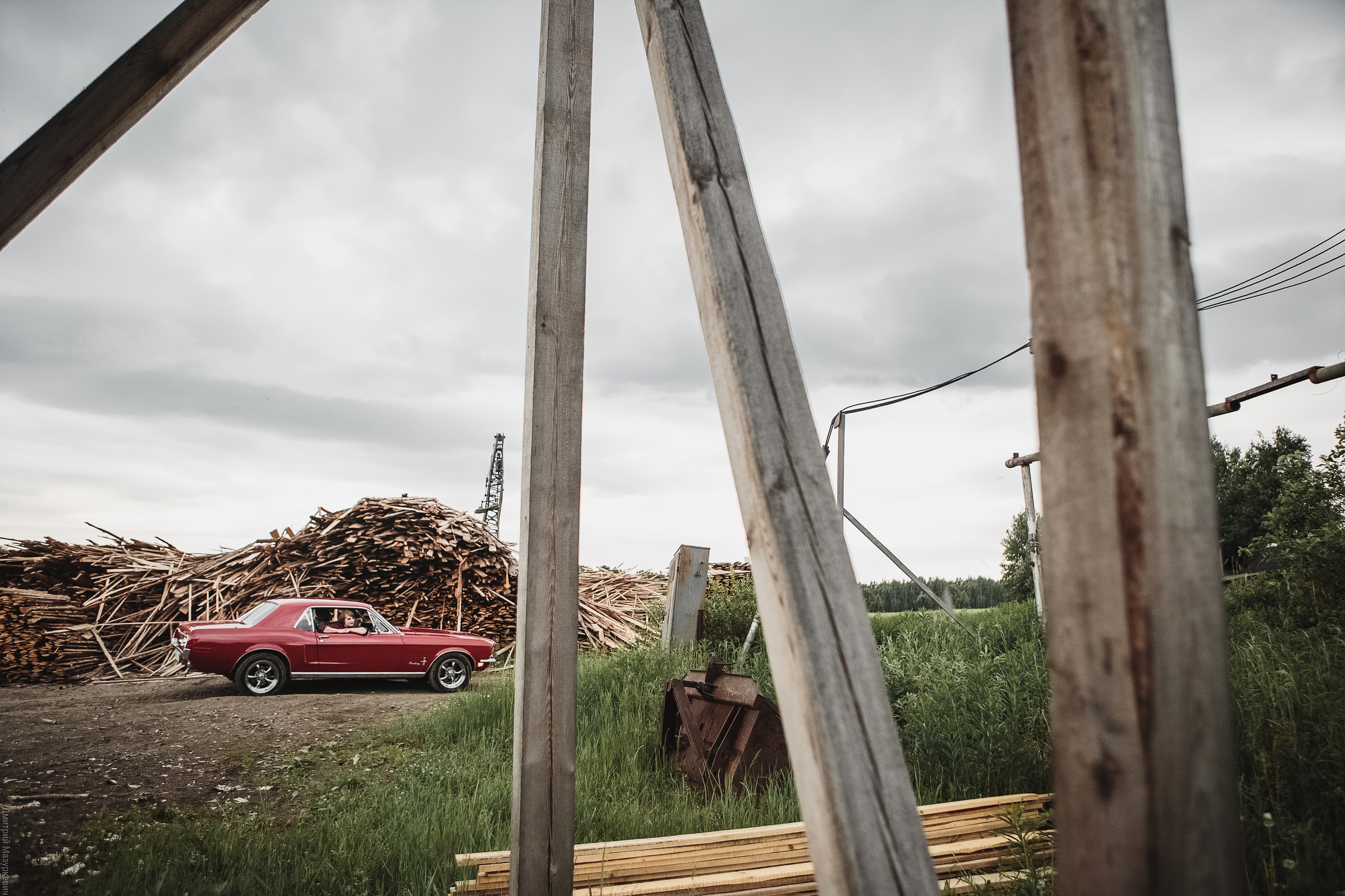 Красивая фотосъемка с ретро автомобилем. Дмитрий Мазуркевич: Профессиональный Репортажный Фотограф