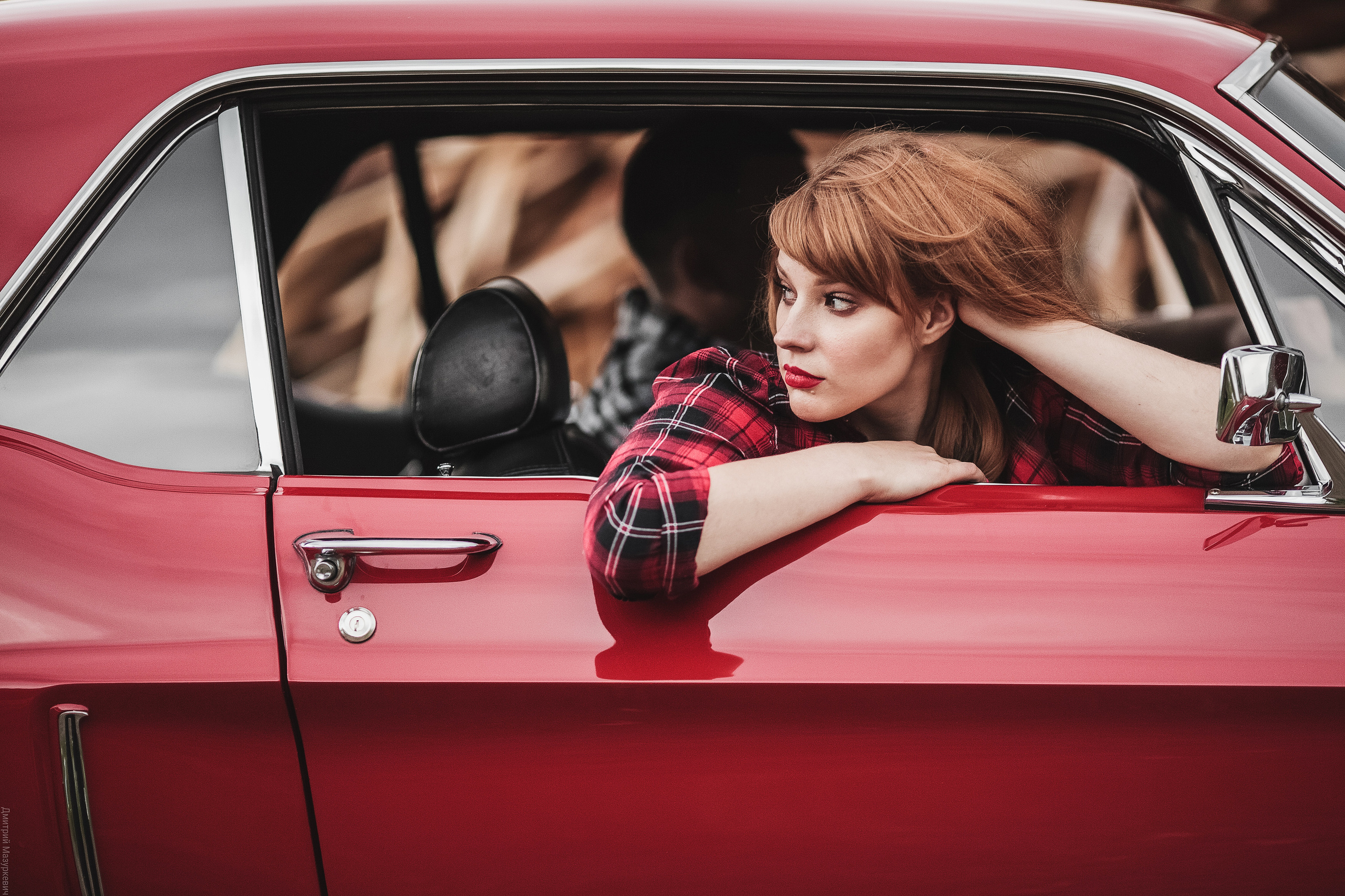 Красивая фотосъемка с ретро автомобилем. Дмитрий Мазуркевич: Профессиональный Репортажный Фотограф