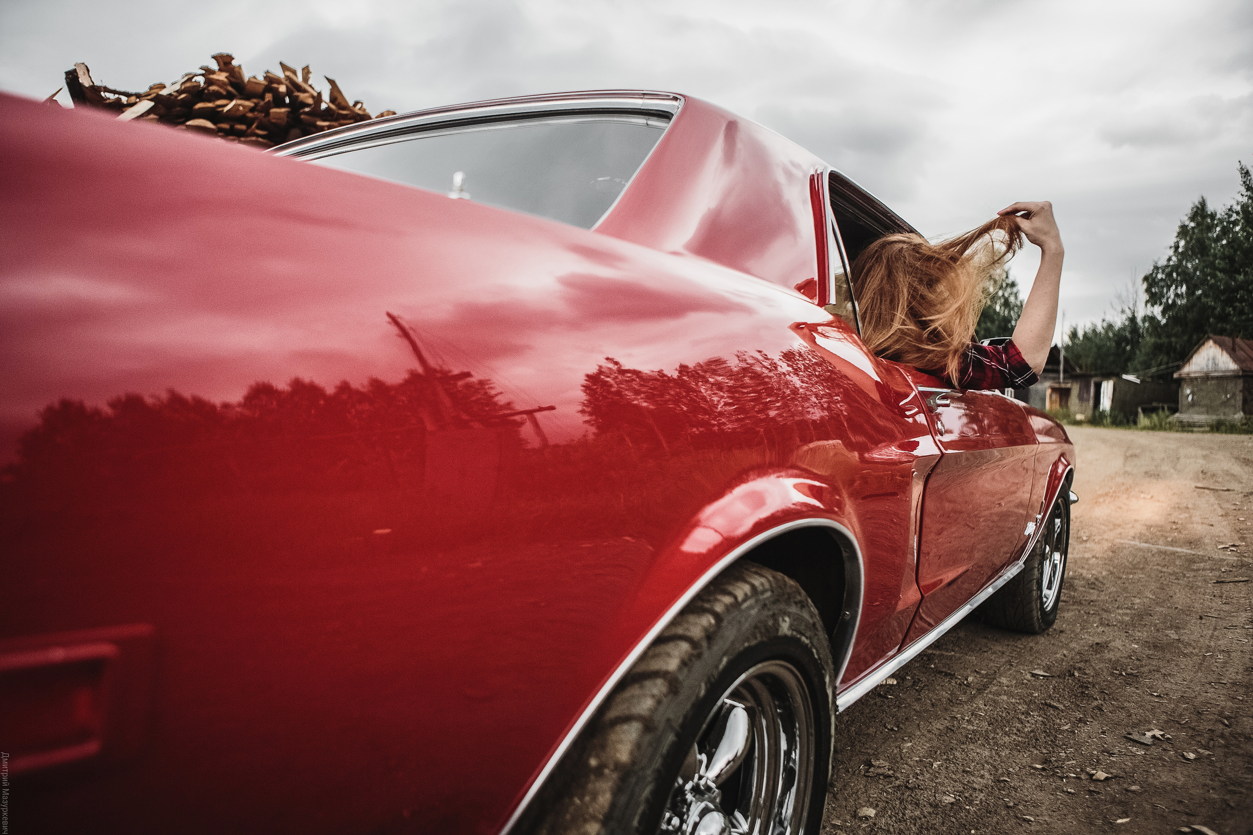 Красивая фотосъемка с ретро автомобилем. Дмитрий Мазуркевич: Профессиональный Репортажный Фотограф
