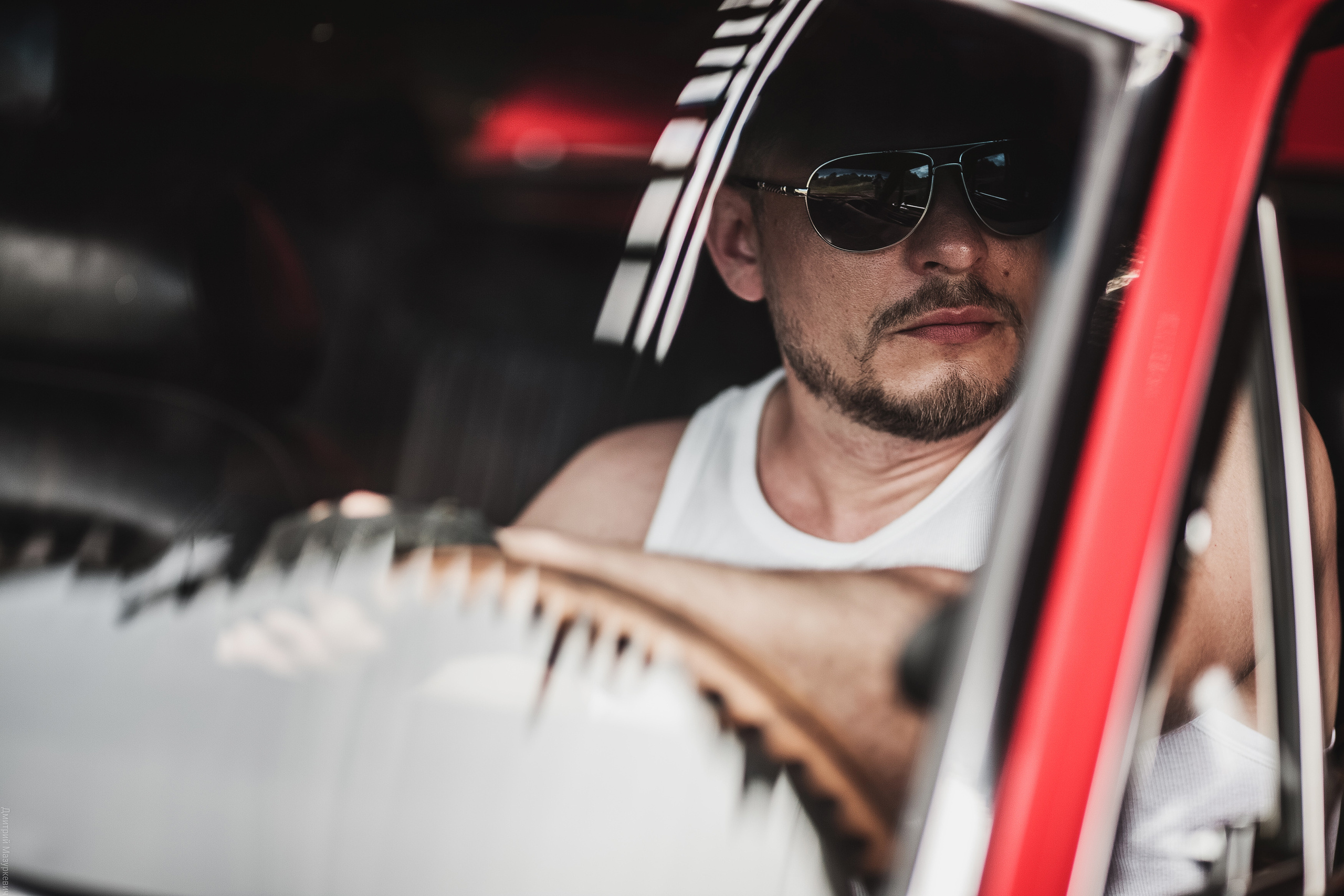 Красивая фотосъемка с ретро автомобилем. Дмитрий Мазуркевич: Профессиональный Репортажный Фотограф