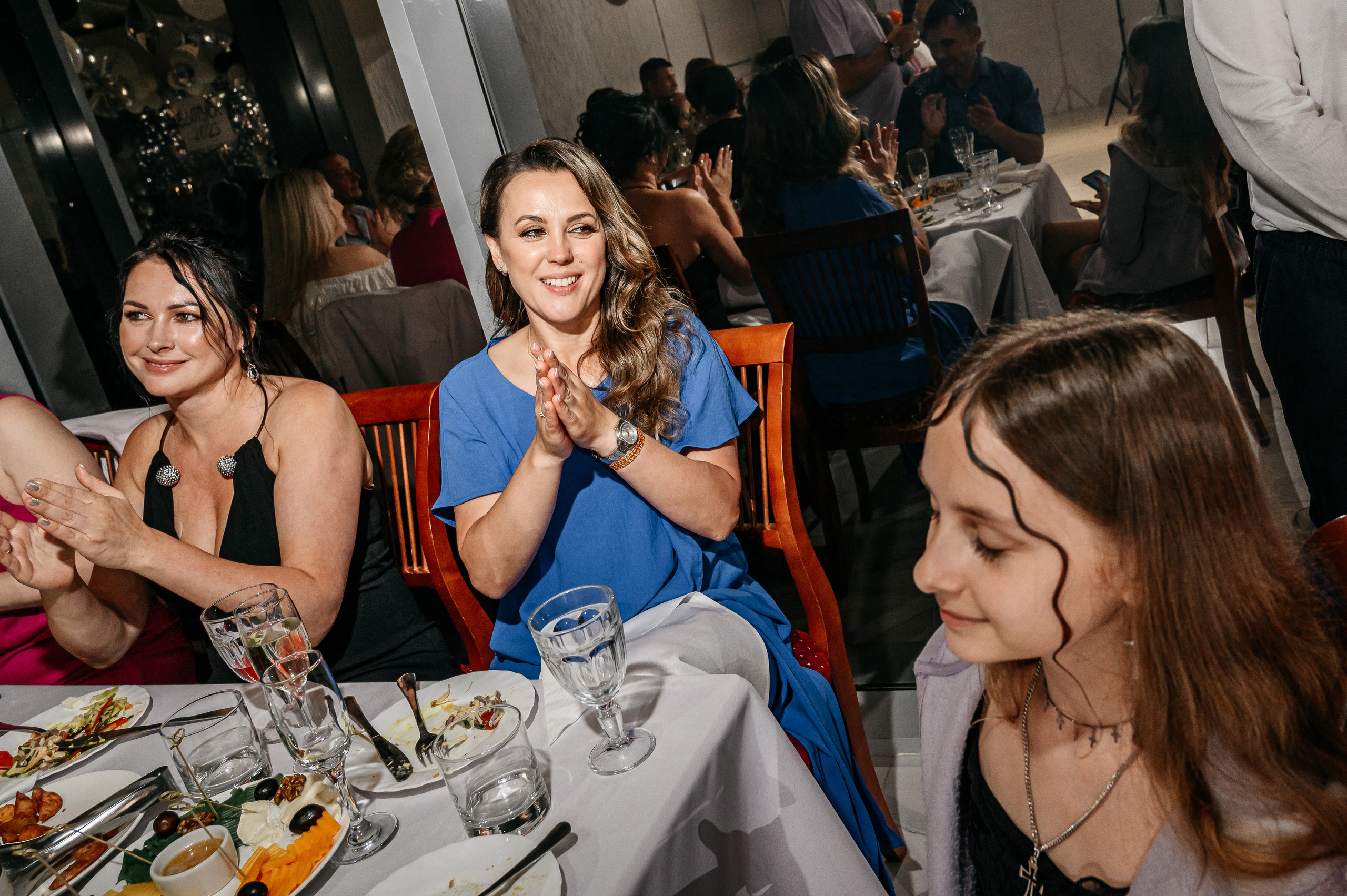 Выпускной СОШ «Ступени». Фотограф Владивосток. Игорь Кирсанов