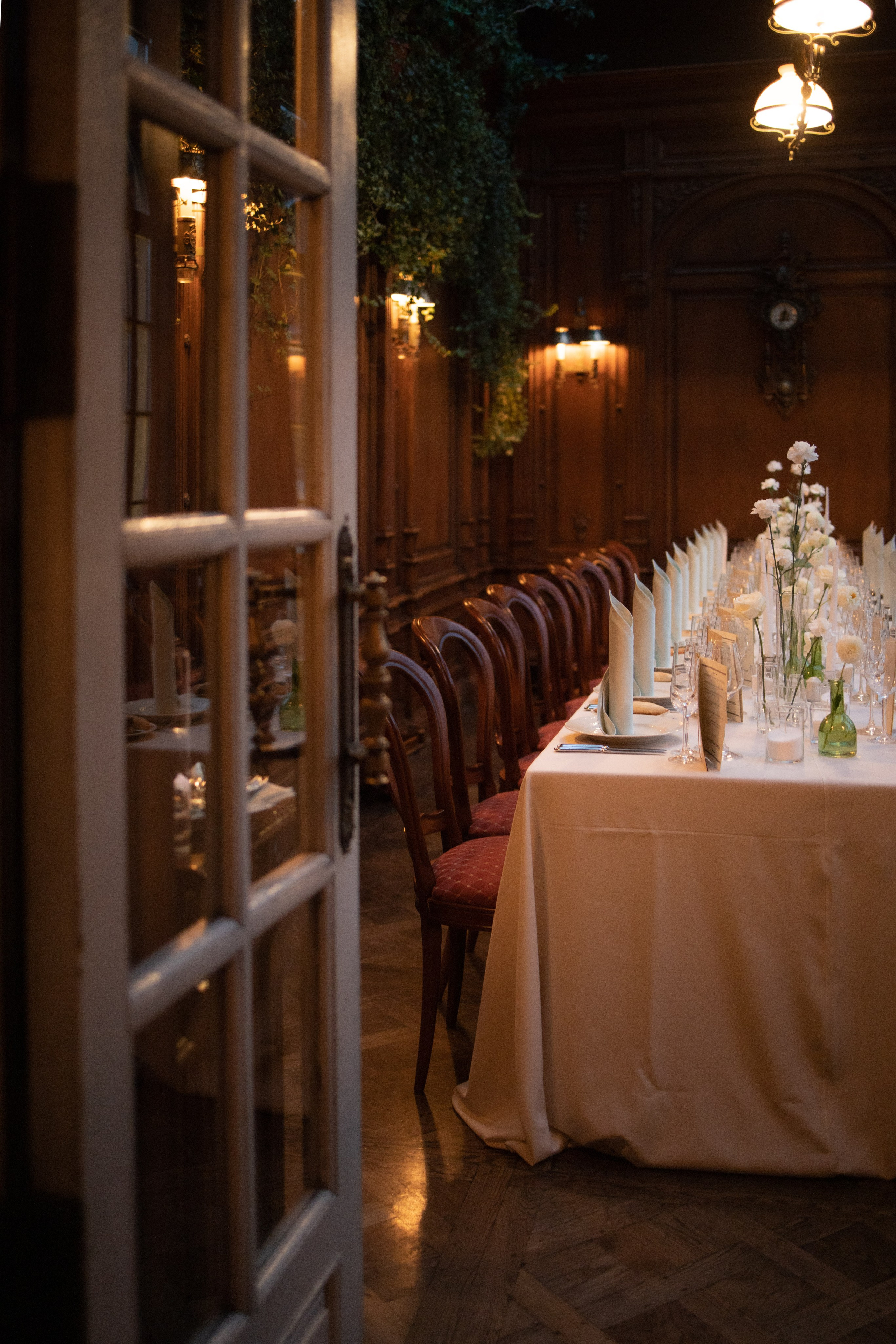 Лола & Иван. Ресторан «Пушкинъ». Оформление свадеб, декор свадеб Вера Маркова, Москва