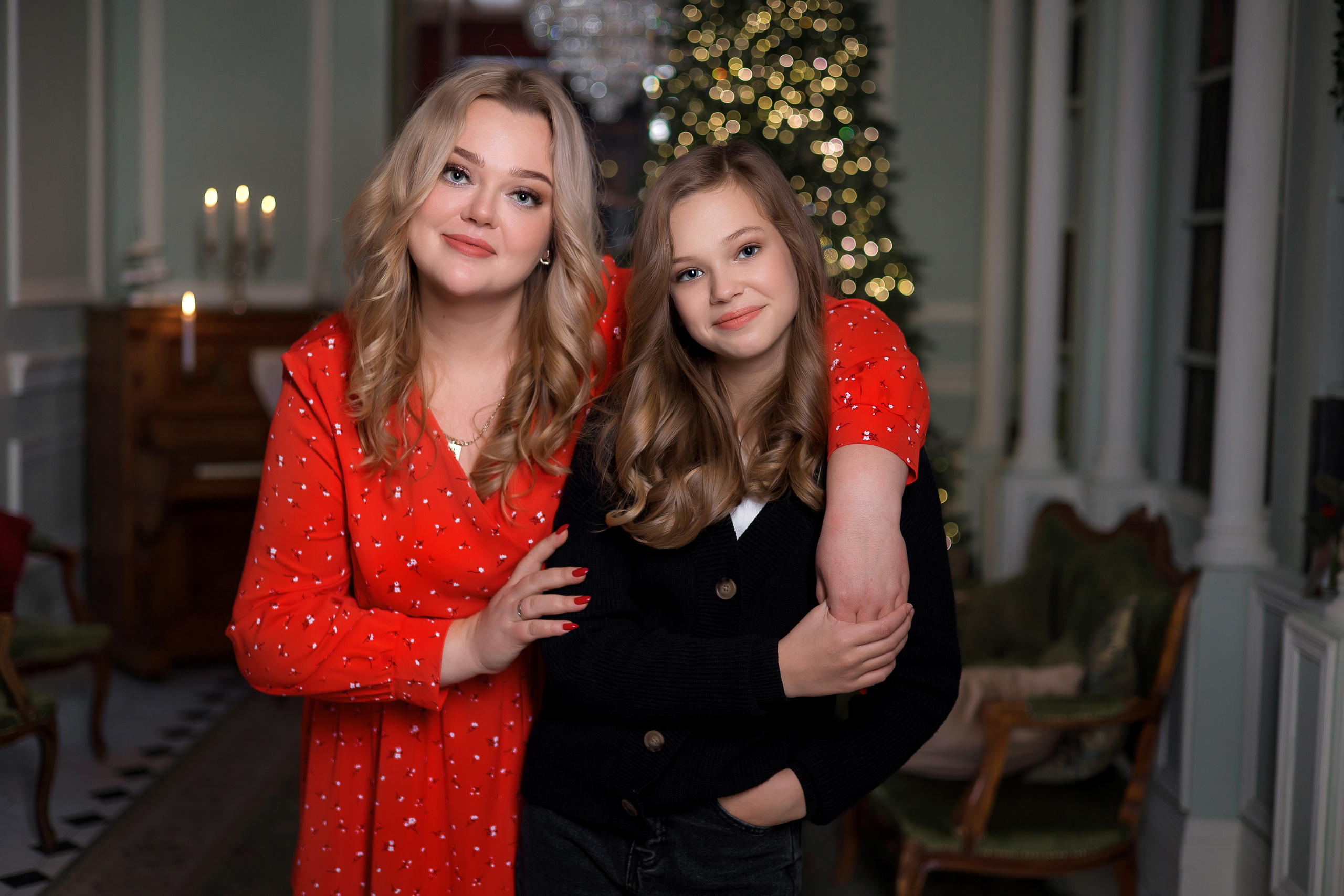 Екатерина и Александра. Выпускные альбомы. Школьный и семейный фотограф Виктория Игнатьева