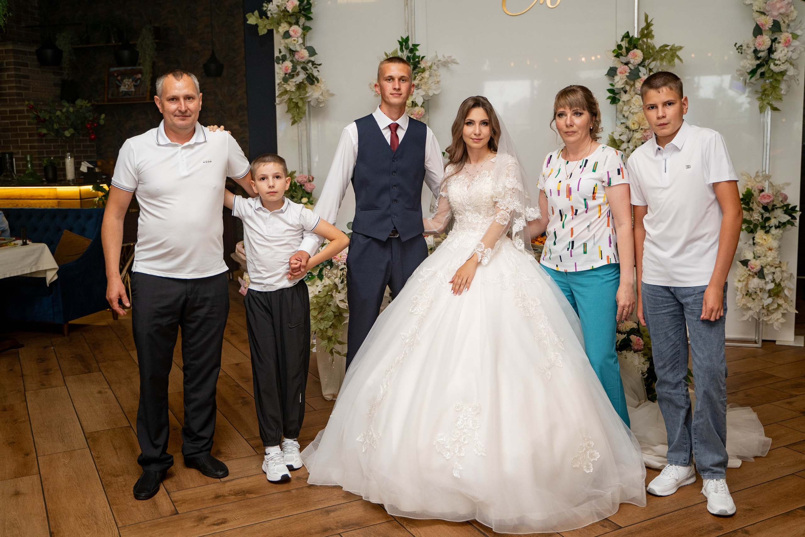 Данил и Анастасия. Видеосьемка, фотосьемка свадеб, юбилеев, утренников в Краснодарском кр