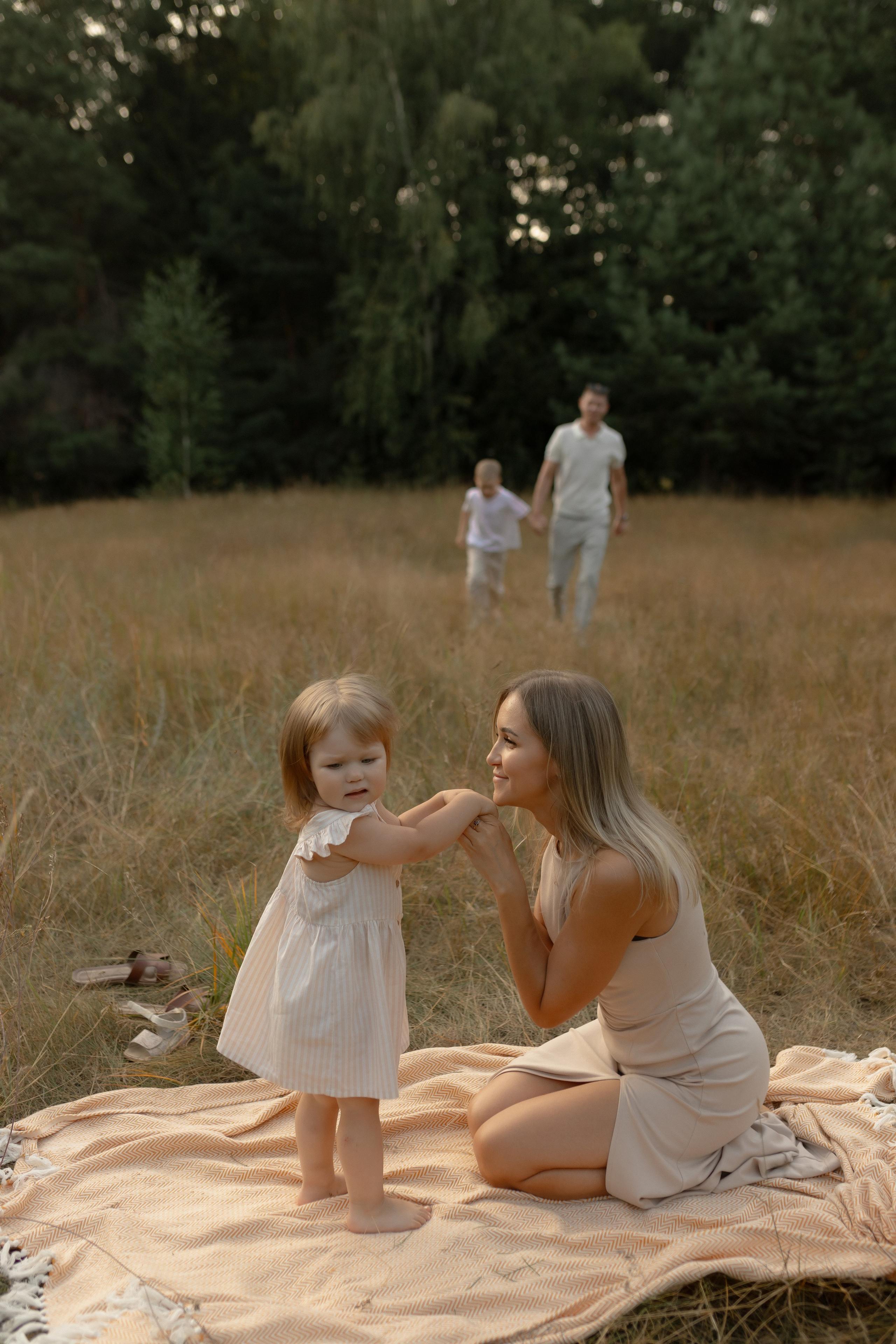 Алексей, Мария, Ваня и Варя. Фотограф Татьяна Семенова