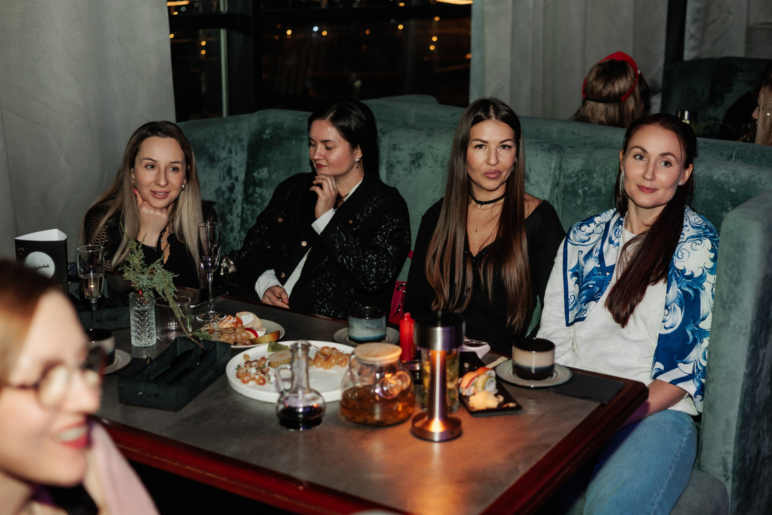 Репортаж Mona. Фотограф Саратов Анастасия