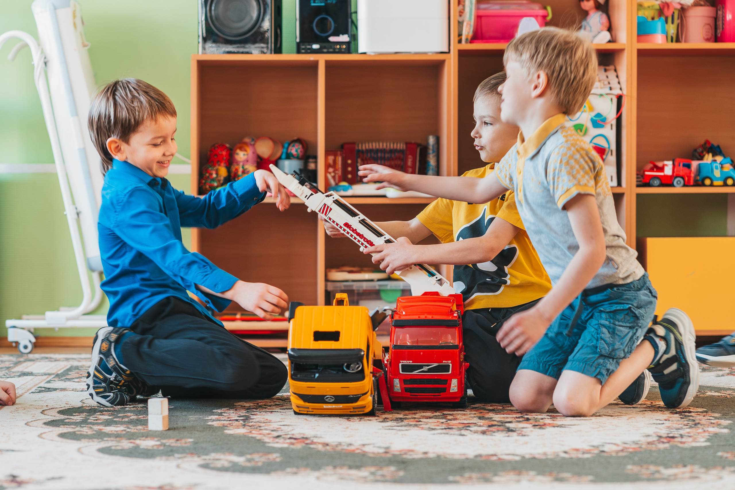 Сад2. Школьные альбомы и альбомы для детского сада. Юлия Осипова. Москва