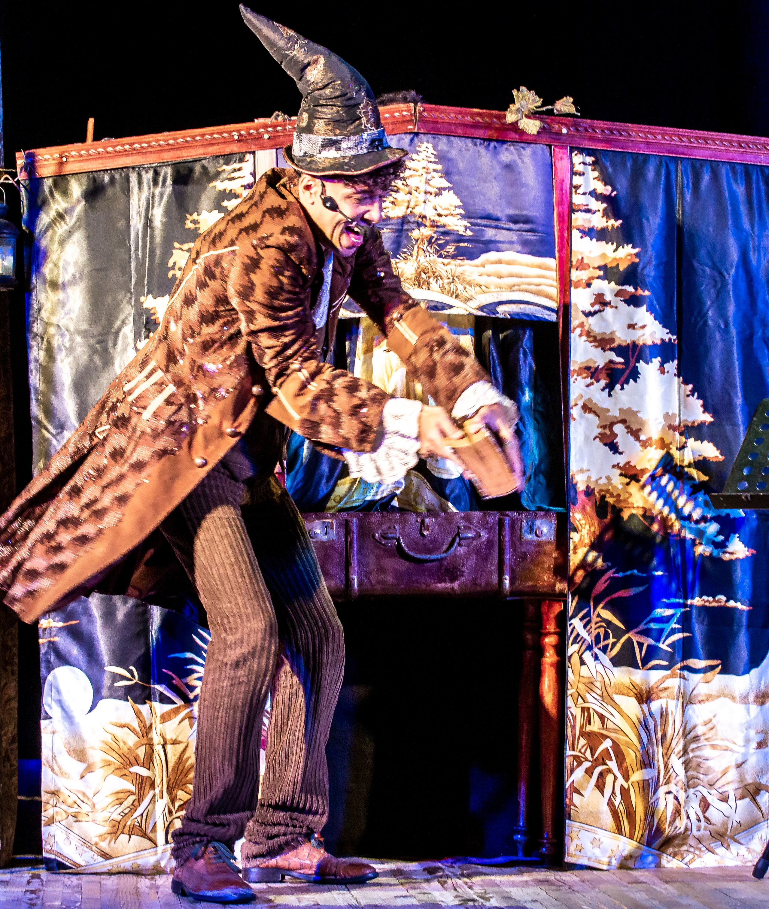 Маленькая ведьма спектакль театра Саквояж. Фотограф в Сочи Юрий Шептаев