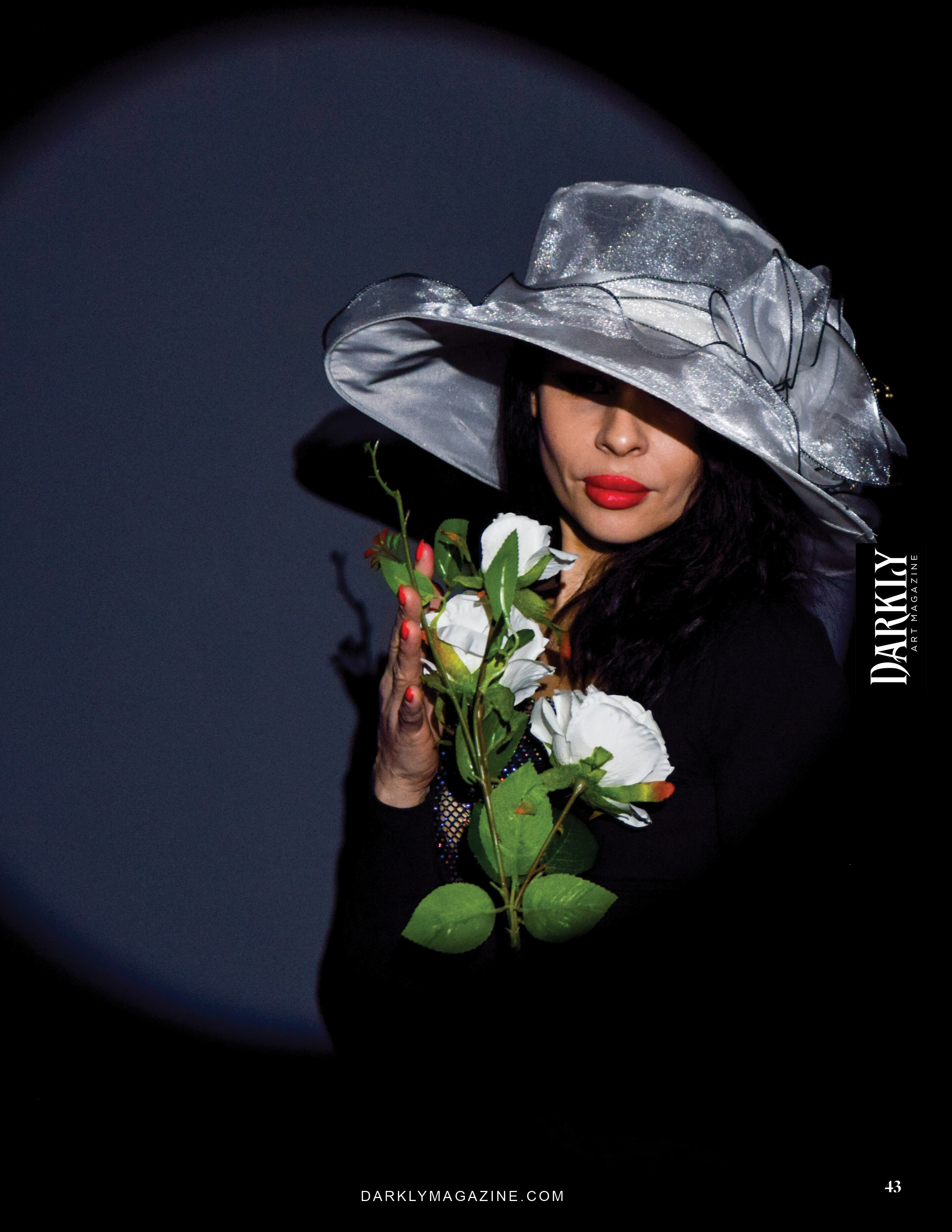 Журнальные съёмки. Фотограф в Самаре Александр Сорокин — студийные, свадебные, юбилейные и корпоративные съёмки