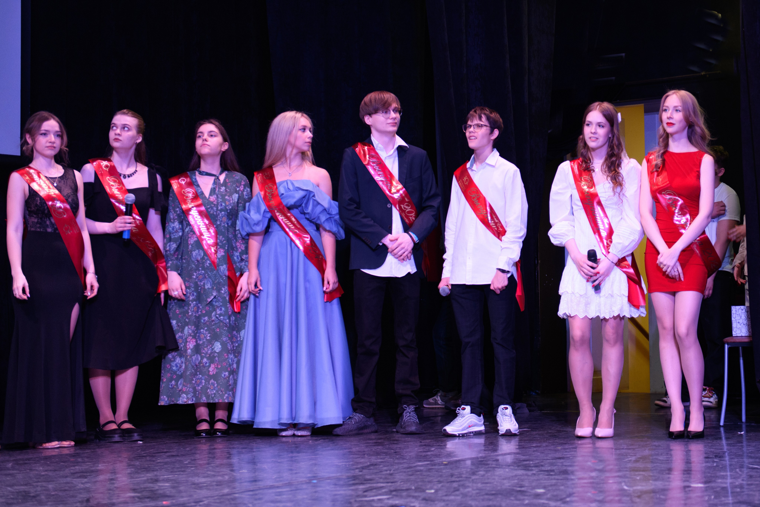 Фотосъёмка торжественного вечера выпускников. Организация и проведение фотосъемок в Санкт-Петербурге. Фотограф Смирягин Илья