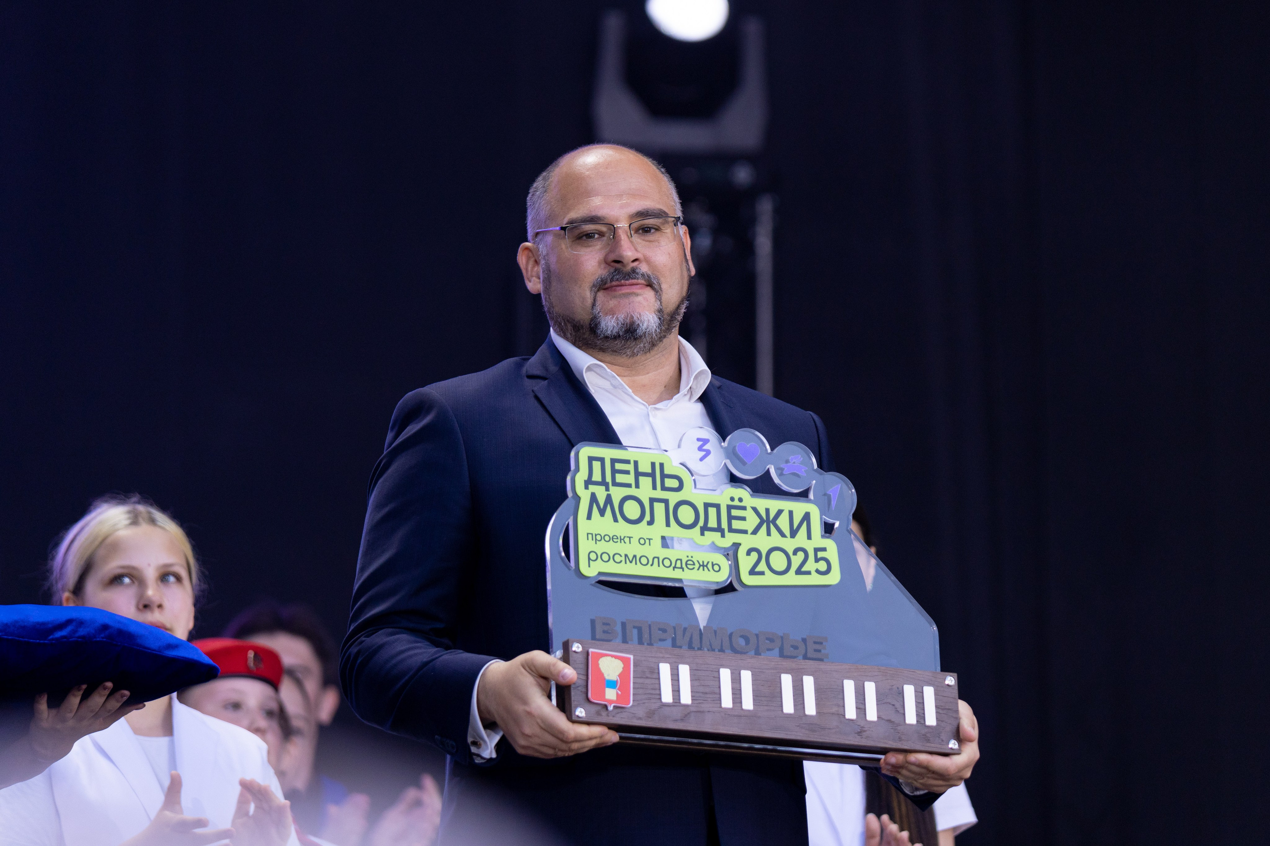 День молодёжи. Владивосток 2025. Олег Катакинов| Репортажный фотограф в городе у моря (Владивосток)