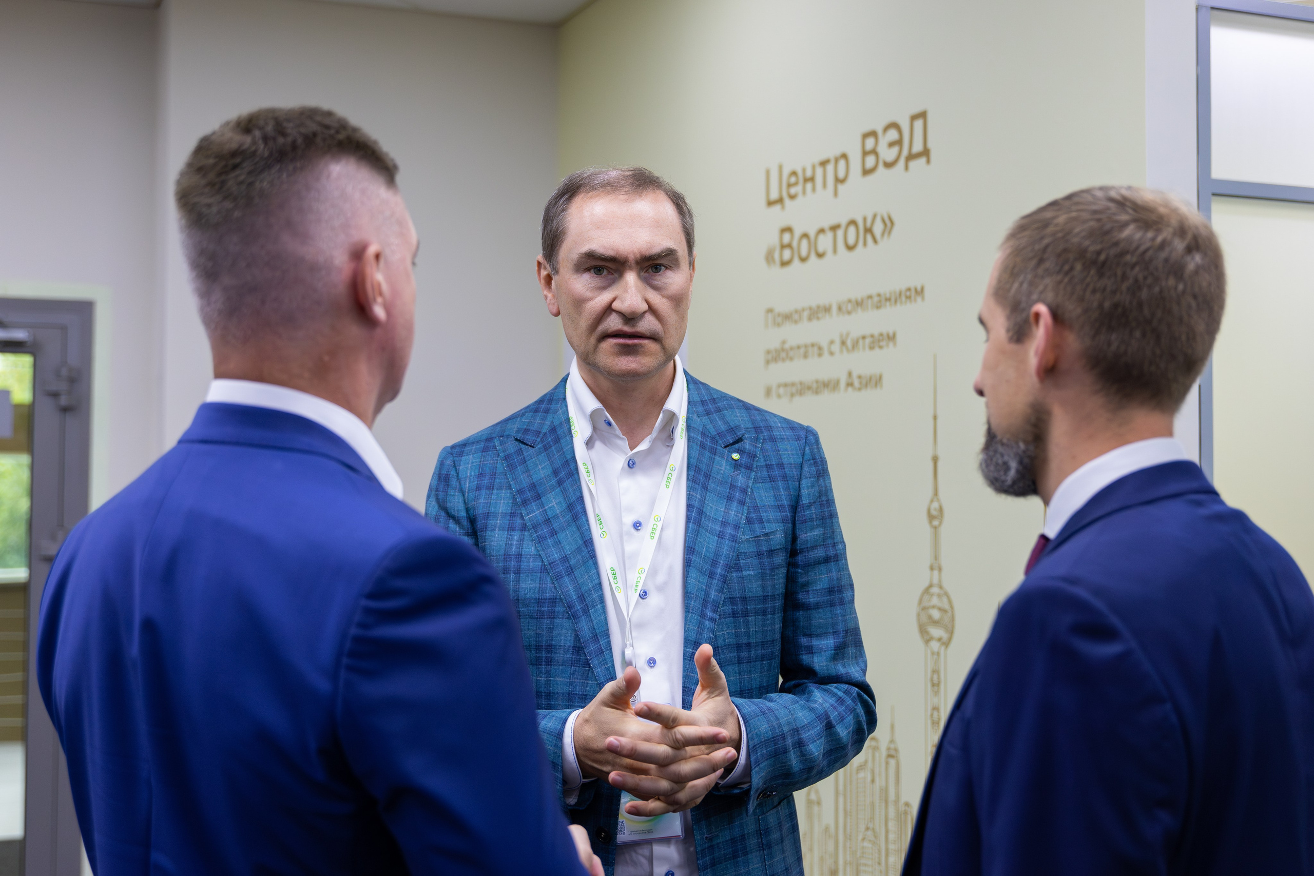 Презентация проектов СБЕРу. Олег Катакинов| Репортажный фотограф в городе у моря (Владивосток)