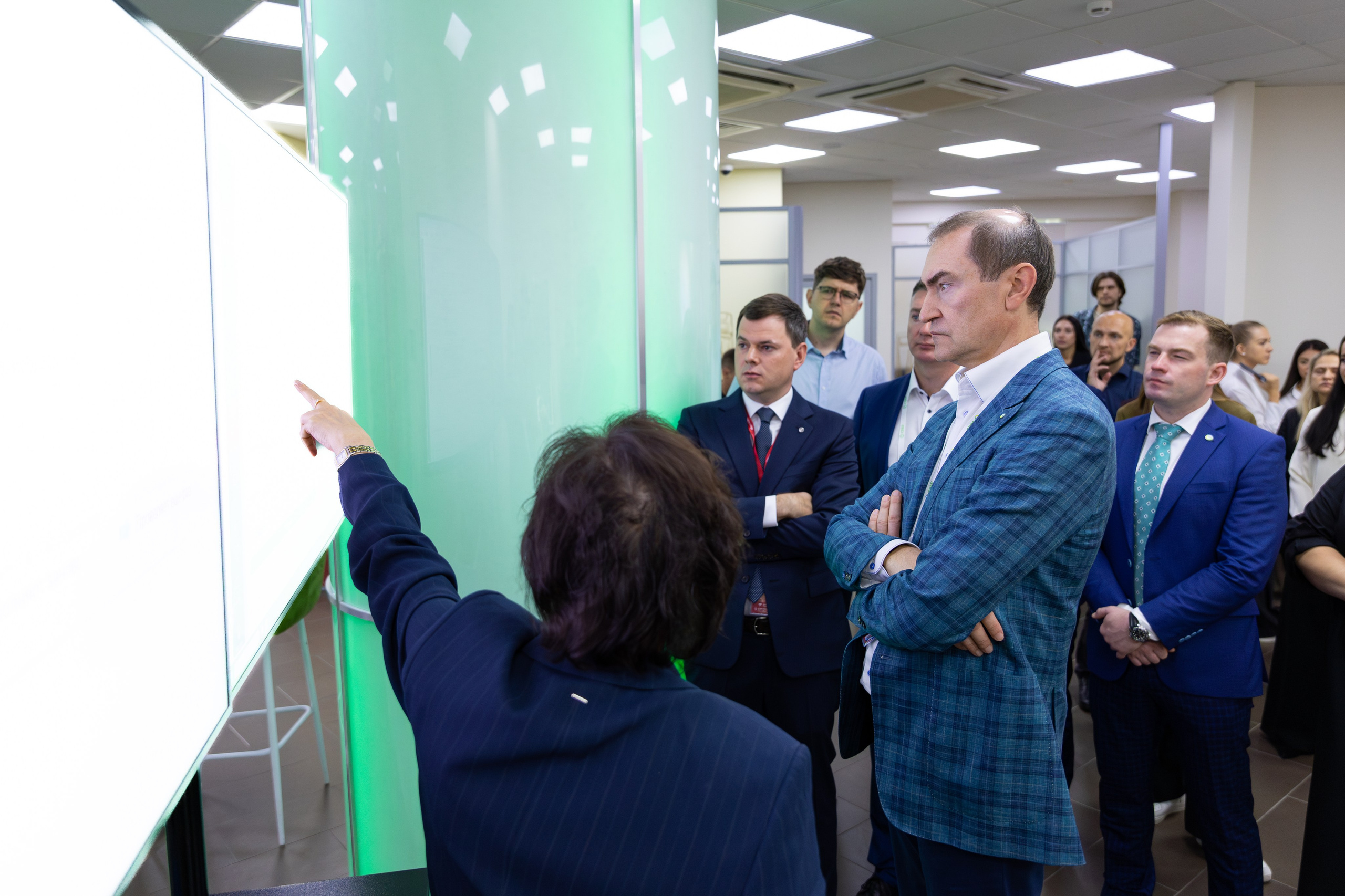 Презентация проектов СБЕРу. Олег Катакинов| Репортажный фотограф в городе у моря (Владивосток)