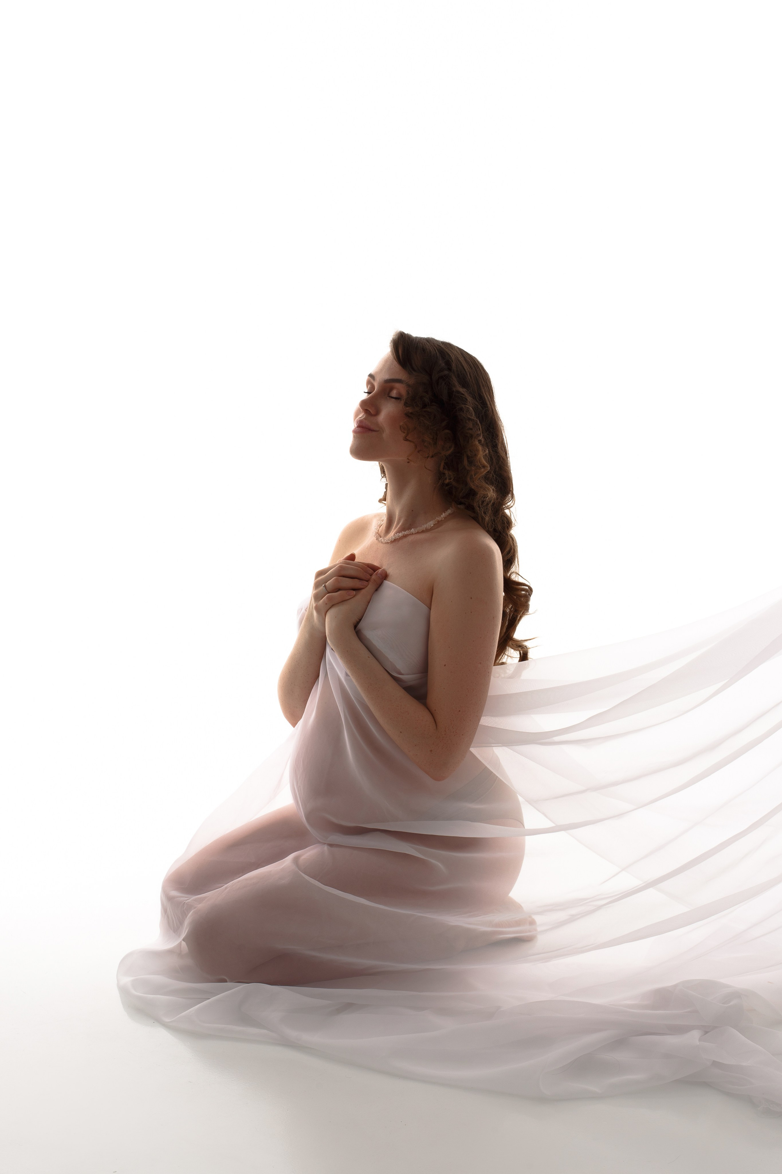 Ткани. Фотограф беременности в Екатеринбурге Гришина Анастасия