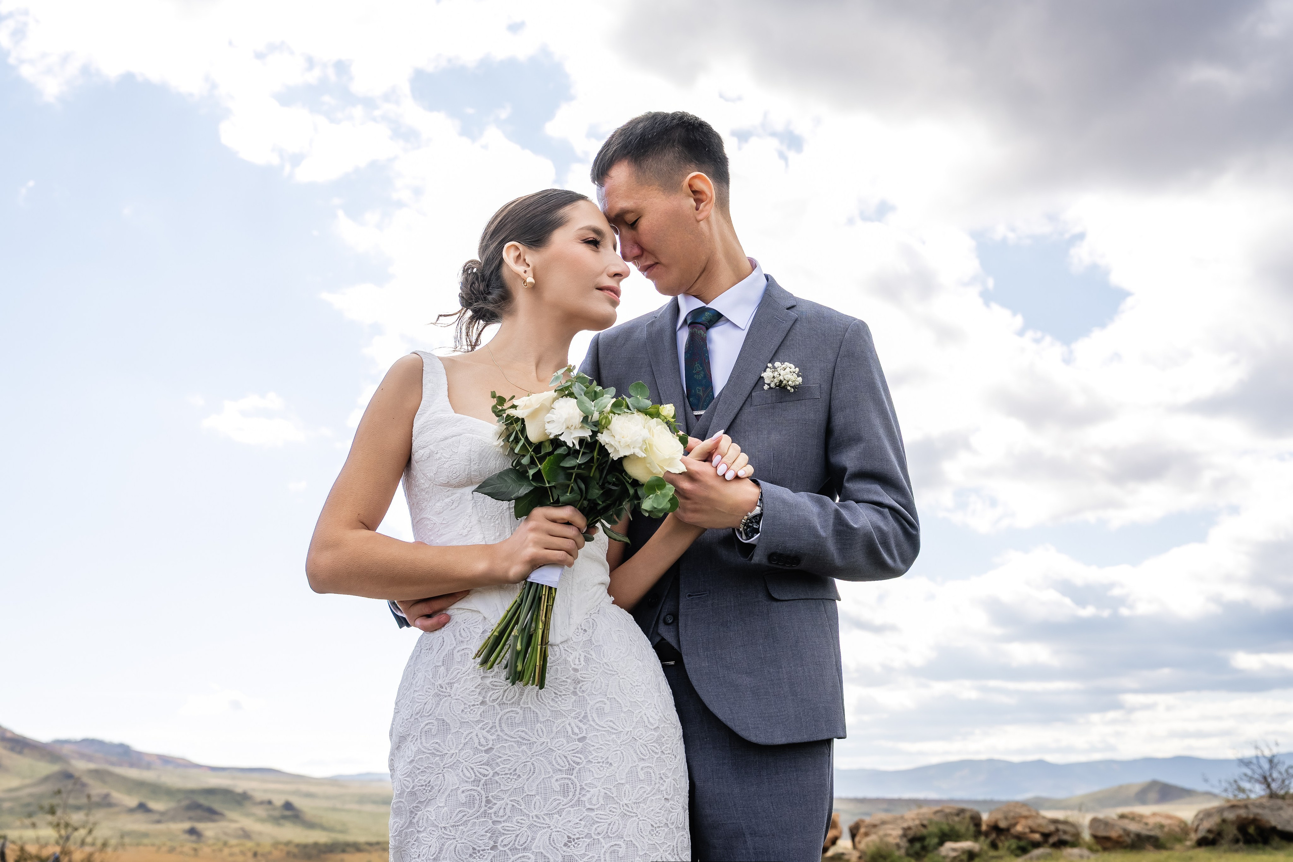 Сентябрь. Фотограф и видеограф в Улан-Удэ: Аюна Габагуева и Артём Шаханов