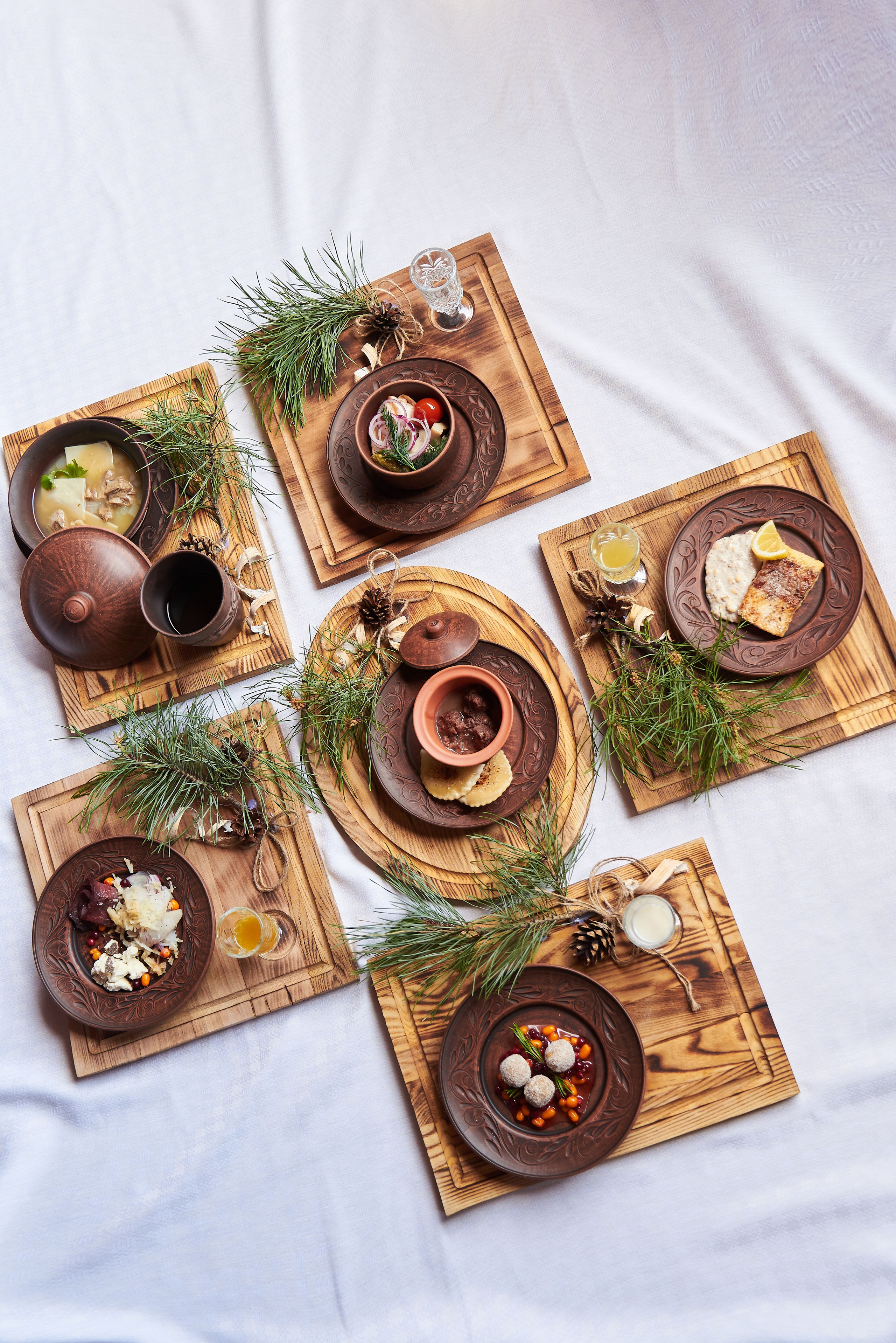 Меню для отеля «Марьин остров». Семейный фотограф в Барнауле, Горный Алтай, Заринск, Алейск