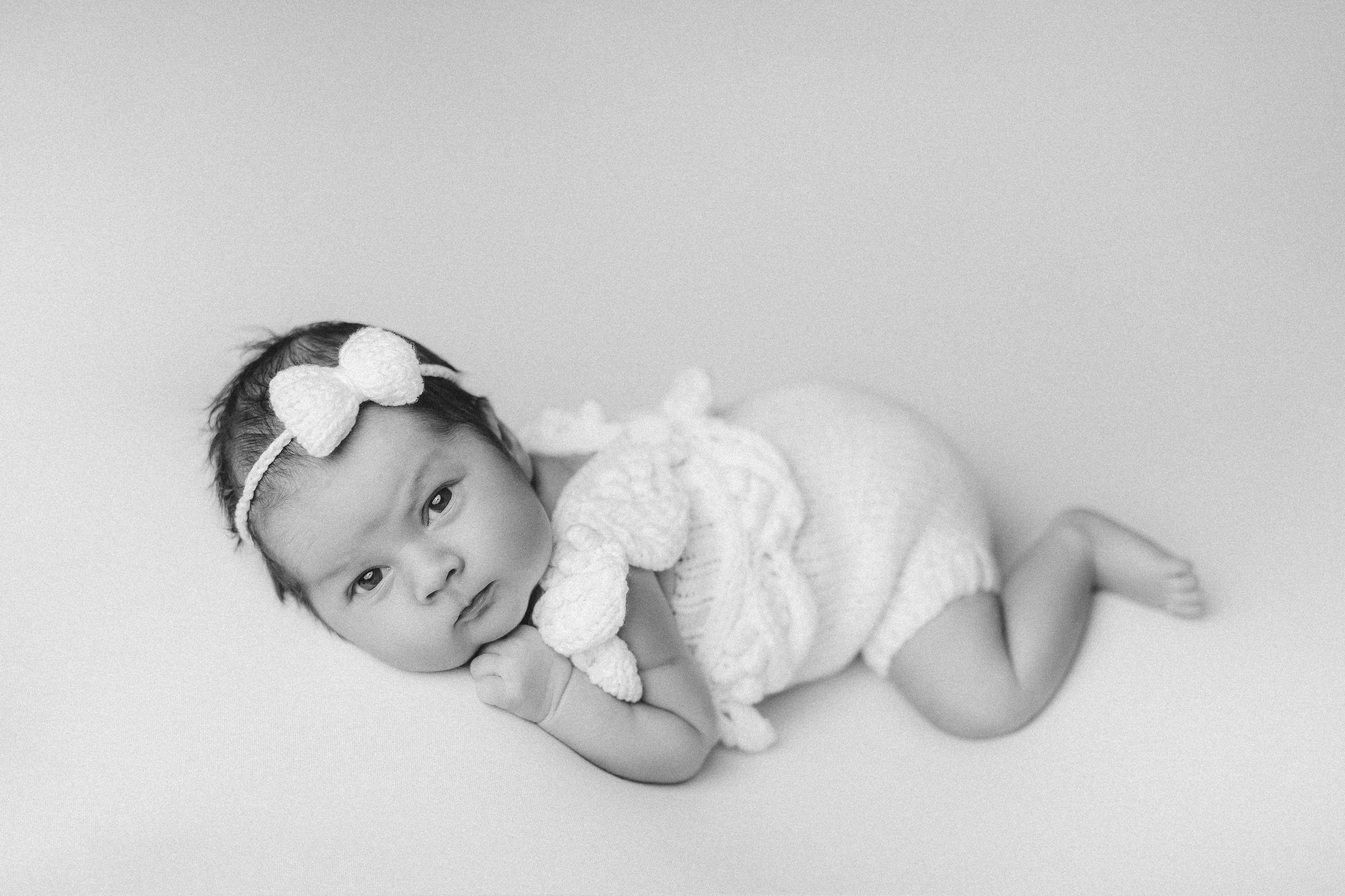 ЧБ и МАКРО-КАДРЫ. Детский, семейный и фотограф новорождённых в Ярославле Анна Салова