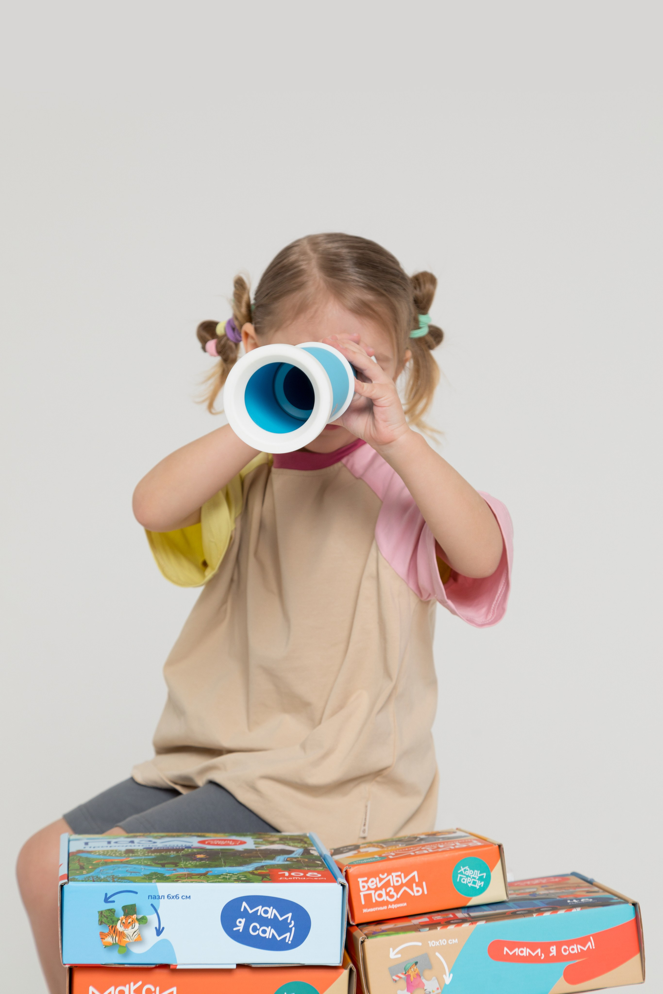 Имиджевая и каталожная съёмка для бренда детских пазлов. Детский и контент фотограф Надя Волкова Санкт-Петербург