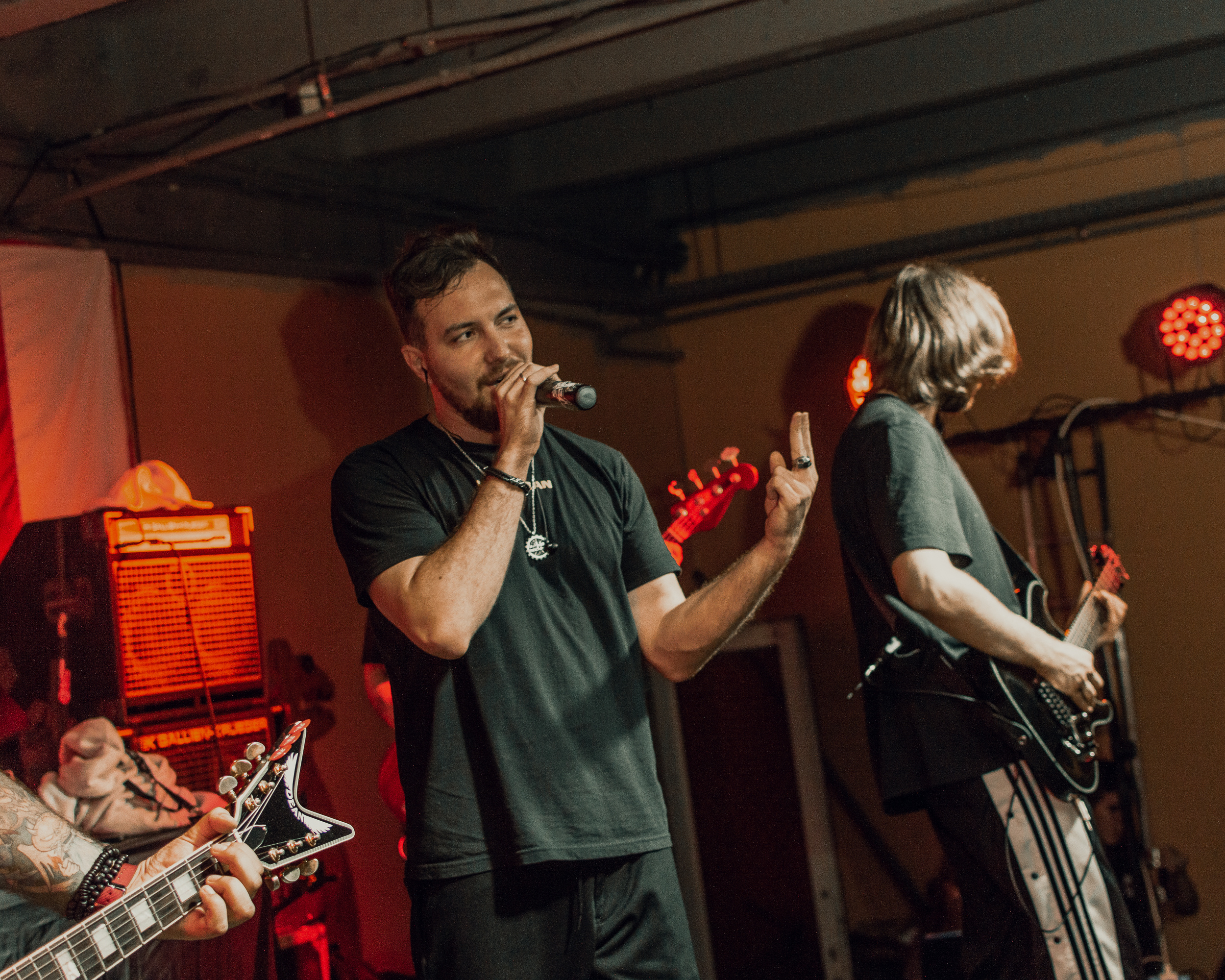 Loqiemean Омск. Фотограф в Омске Иван Глушков