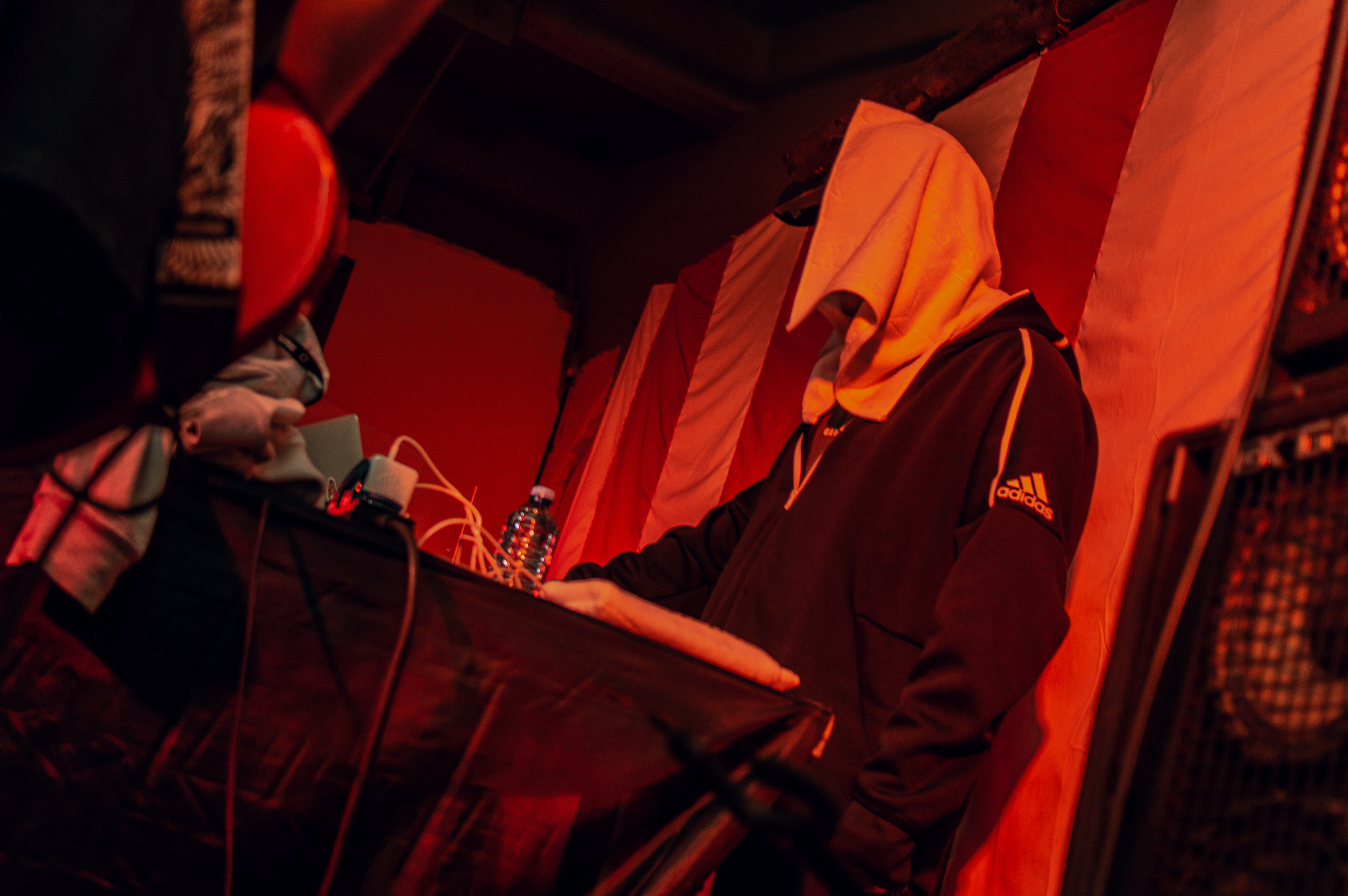 Loqiemean Омск. Фотограф в Омске Иван Глушков