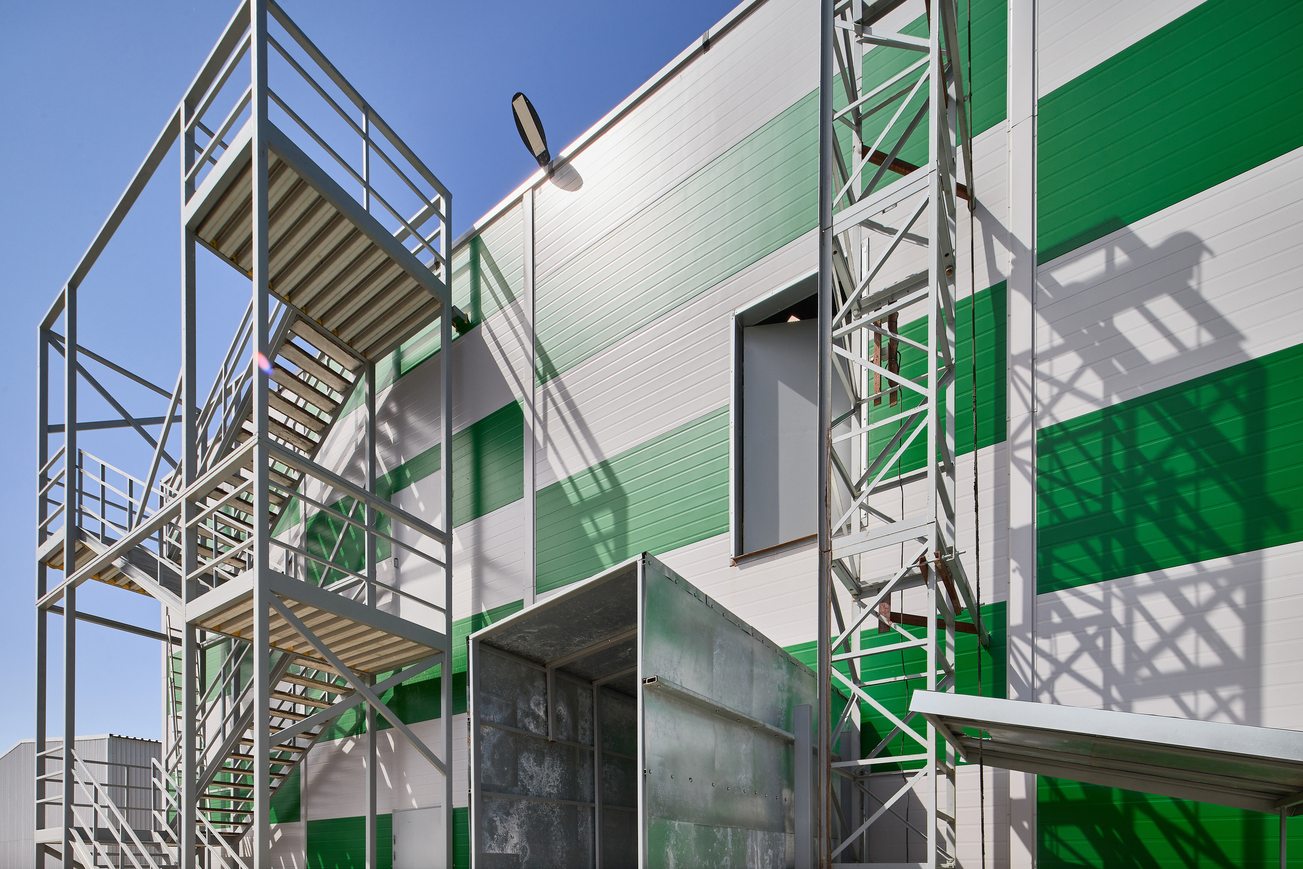 Промышленные объекты. Фотограф Валерий Сабрам